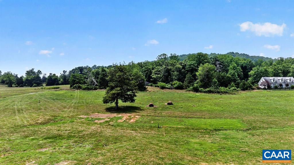 462 BURCHS CREEK RD, CROZET, Virginia 22932, 3 Bedrooms Bedrooms, ,2 BathroomsBathrooms,Residential,462 BURCHS CREEK RD,679825 MLS # 679825