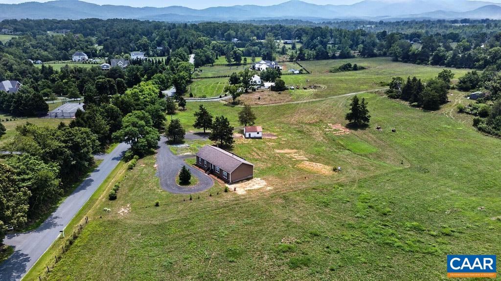 462 BURCHS CREEK RD, CROZET, Virginia 22932, 3 Bedrooms Bedrooms, ,2 BathroomsBathrooms,Residential,462 BURCHS CREEK RD,679825 MLS # 679825