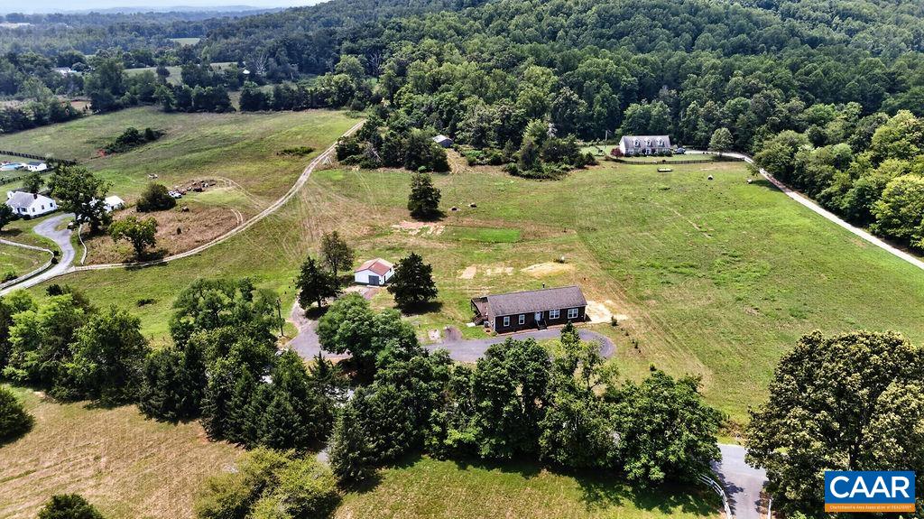 462 BURCHS CREEK RD, CROZET, Virginia 22932, 3 Bedrooms Bedrooms, ,2 BathroomsBathrooms,Residential,462 BURCHS CREEK RD,679825 MLS # 679825