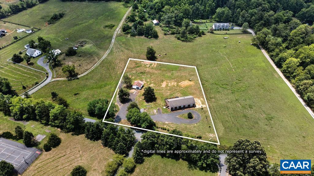 462 BURCHS CREEK RD, CROZET, Virginia 22932, 3 Bedrooms Bedrooms, ,2 BathroomsBathrooms,Residential,462 BURCHS CREEK RD,679825 MLS # 679825