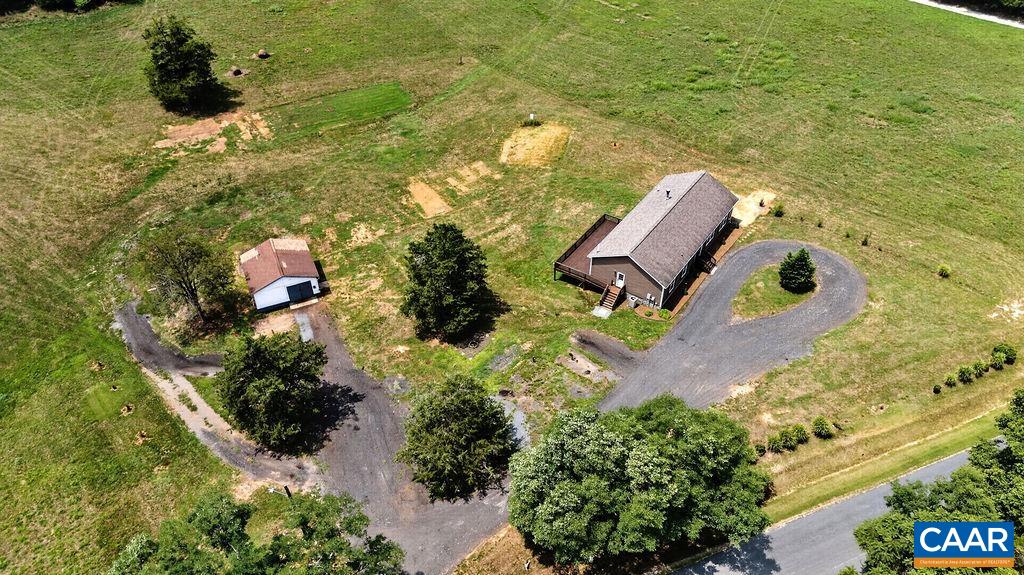 462 BURCHS CREEK RD, CROZET, Virginia 22932, 3 Bedrooms Bedrooms, ,2 BathroomsBathrooms,Residential,462 BURCHS CREEK RD,679825 MLS # 679825