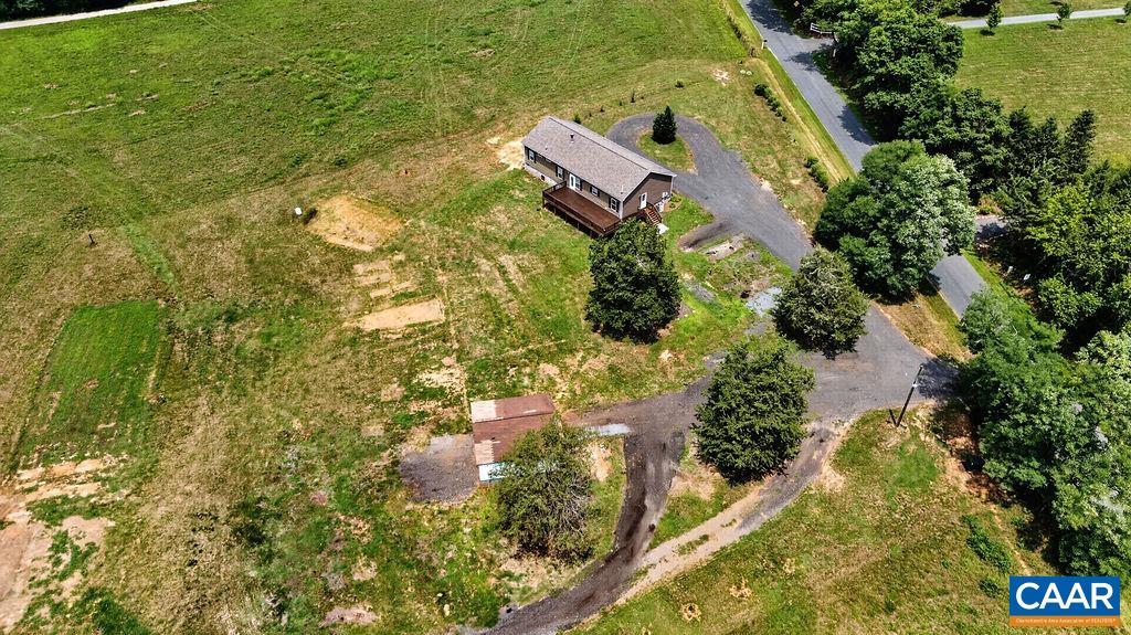 462 BURCHS CREEK RD, CROZET, Virginia 22932, 3 Bedrooms Bedrooms, ,2 BathroomsBathrooms,Residential,462 BURCHS CREEK RD,679825 MLS # 679825