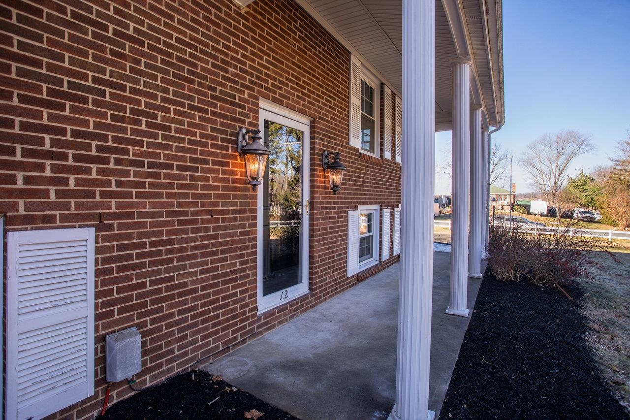 12 ESSEX RD, GROTTOES, Virginia 24441, 3 Bedrooms Bedrooms, ,2 BathroomsBathrooms,Residential,12 ESSEX RD,672016 MLS # 672016 12 ESSEX RD, GROTTOES, Virginia 24441, 3 Bedrooms Bedrooms, ,2 BathroomsBathrooms,Residential,12 ESSEX RD,672016 MLS # 672016