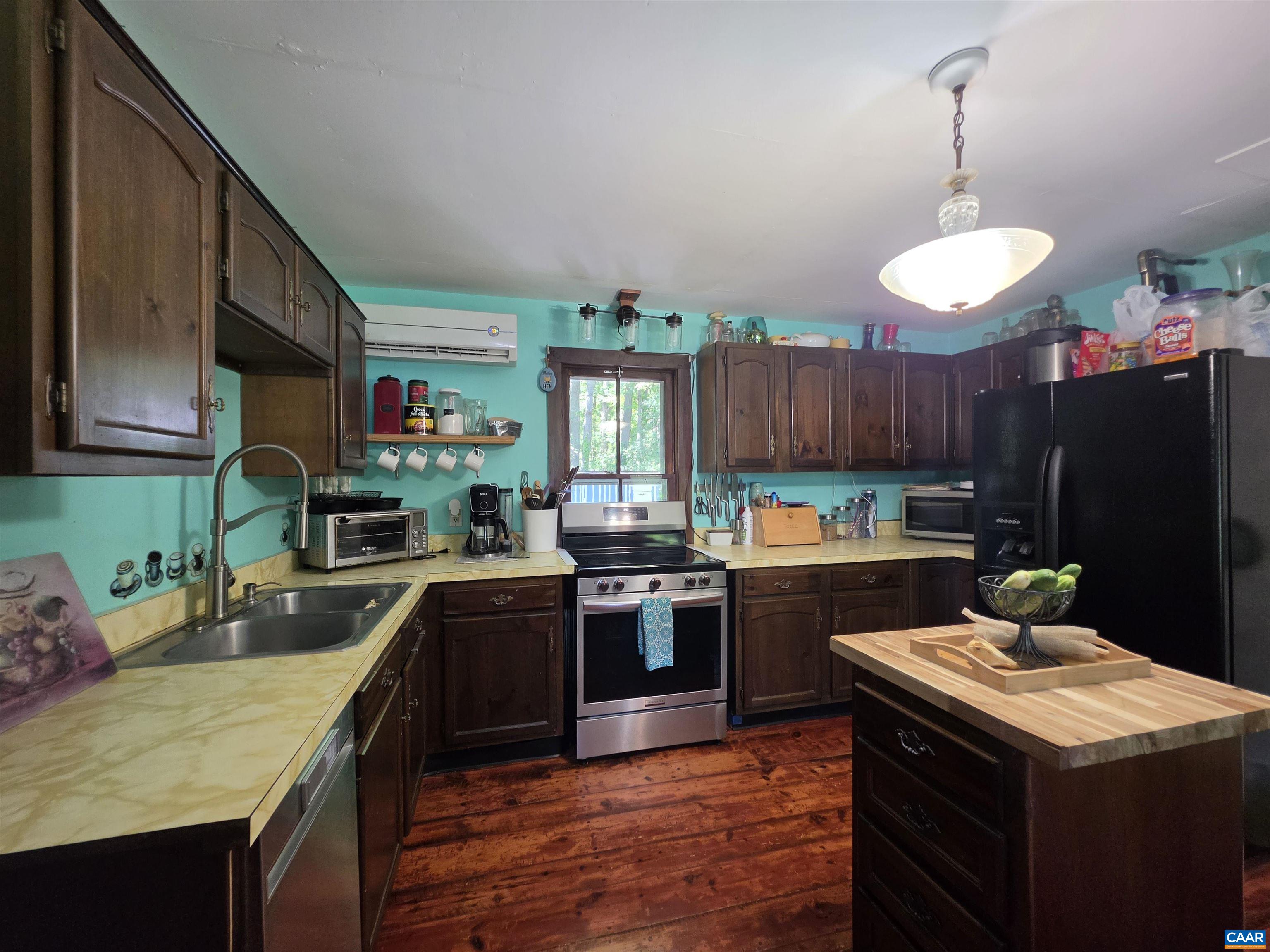 3818 STAGE JUNCTION RD, COLUMBIA, Virginia 23038, 3 Bedrooms Bedrooms, ,1 BathroomBathrooms,Residential,3818 STAGE JUNCTION RD,679562 MLS # 679562 3818 STAGE JUNCTION RD, COLUMBIA, Virginia 23038, 3 Bedrooms Bedrooms, ,1 BathroomBathrooms,Residential,3818 STAGE JUNCTION RD,679562 MLS # 679562