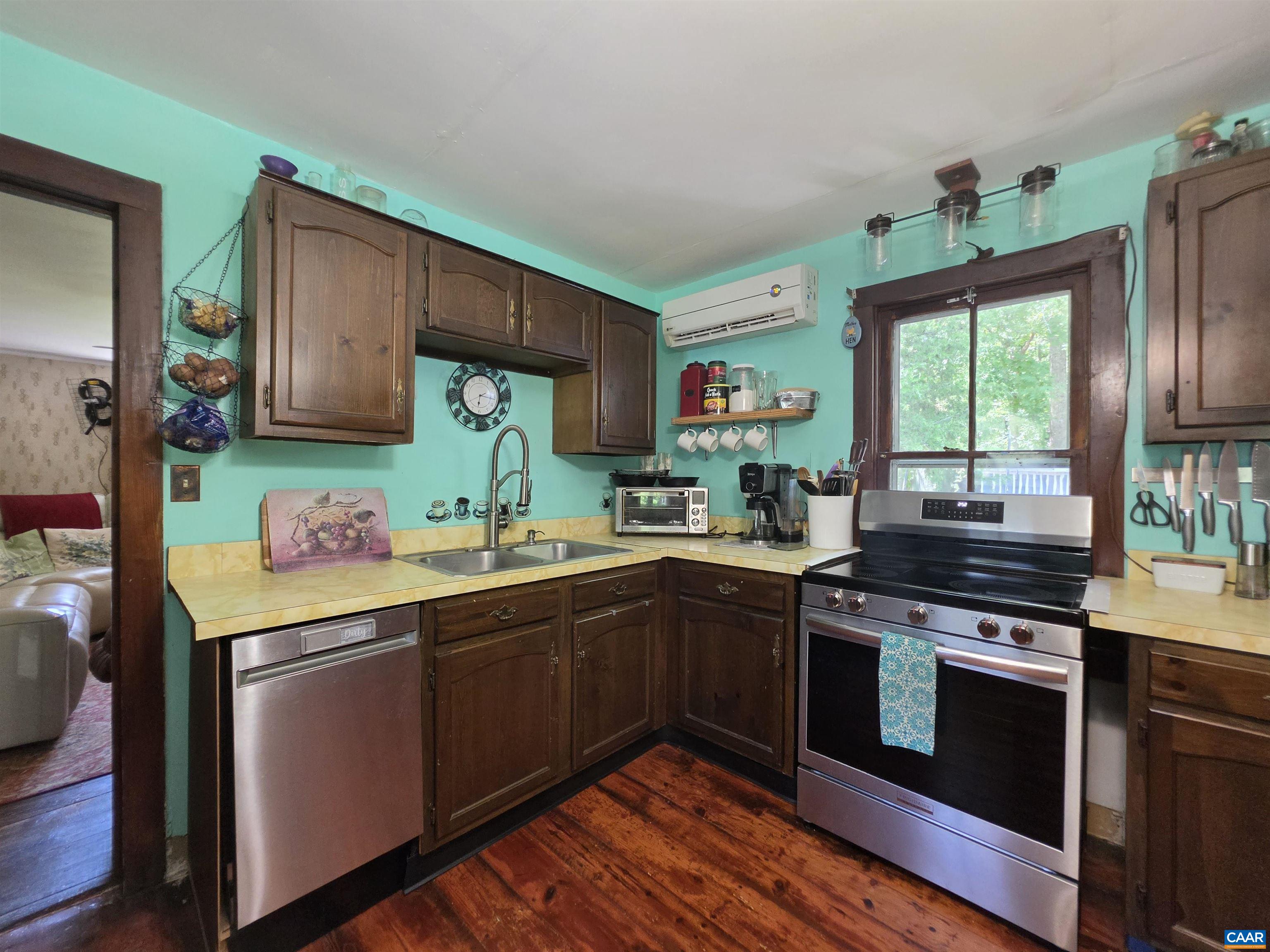 3818 STAGE JUNCTION RD, COLUMBIA, Virginia 23038, 3 Bedrooms Bedrooms, ,1 BathroomBathrooms,Residential,3818 STAGE JUNCTION RD,679562 MLS # 679562 3818 STAGE JUNCTION RD, COLUMBIA, Virginia 23038, 3 Bedrooms Bedrooms, ,1 BathroomBathrooms,Residential,3818 STAGE JUNCTION RD,679562 MLS # 679562