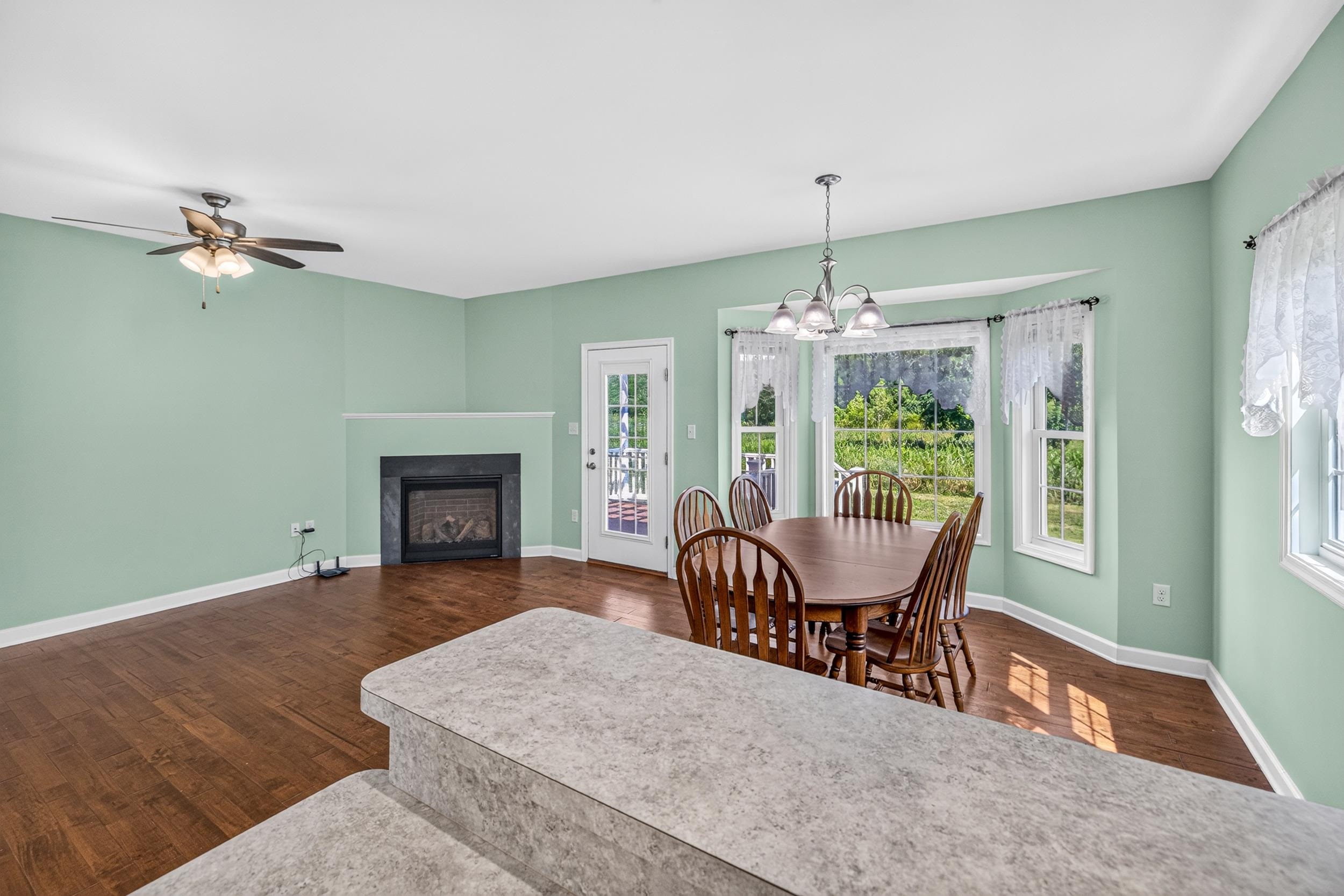 204 GRAFTON CT, EDINBURG, Virginia 22824, 2 Bedrooms Bedrooms, ,2 BathroomsBathrooms,Residential,204 GRAFTON CT,679586 MLS # 679586 204 GRAFTON CT, EDINBURG, Virginia 22824, 2 Bedrooms Bedrooms, ,2 BathroomsBathrooms,Residential,204 GRAFTON CT,679586 MLS # 679586
