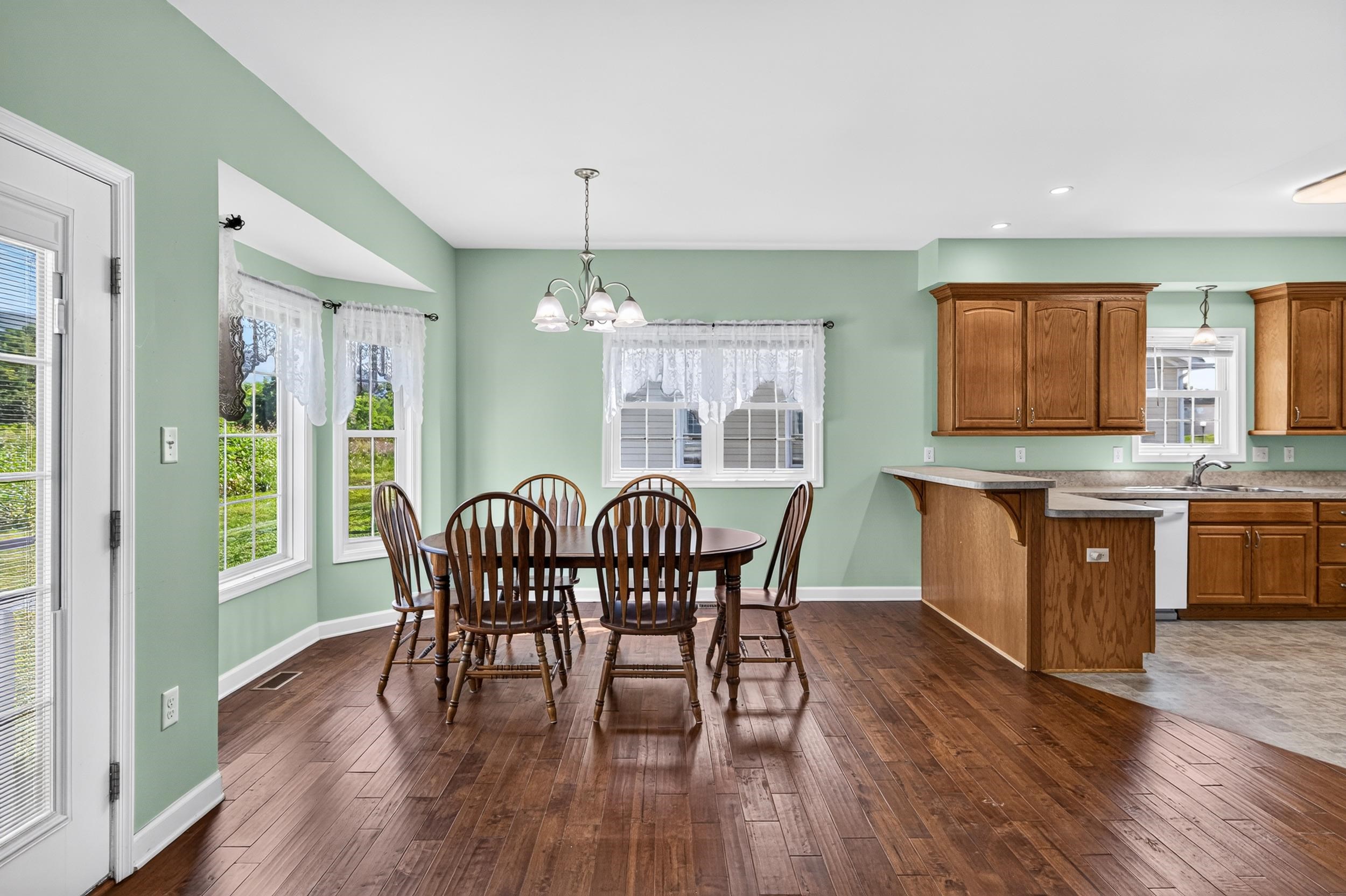 204 GRAFTON CT, EDINBURG, Virginia 22824, 2 Bedrooms Bedrooms, ,2 BathroomsBathrooms,Residential,204 GRAFTON CT,679586 MLS # 679586 204 GRAFTON CT, EDINBURG, Virginia 22824, 2 Bedrooms Bedrooms, ,2 BathroomsBathrooms,Residential,204 GRAFTON CT,679586 MLS # 679586