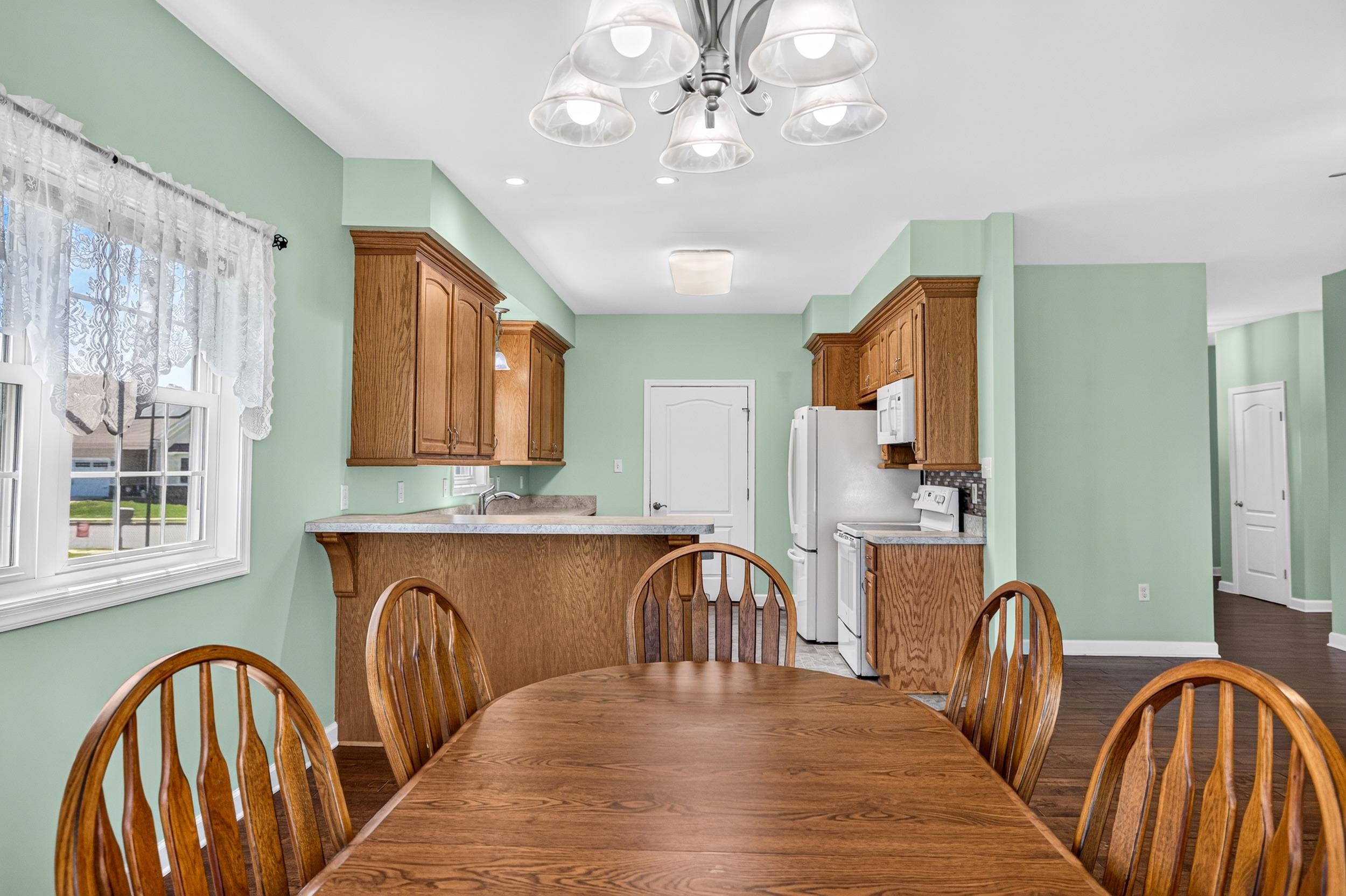 204 GRAFTON CT, EDINBURG, Virginia 22824, 2 Bedrooms Bedrooms, ,2 BathroomsBathrooms,Residential,204 GRAFTON CT,679586 MLS # 679586 204 GRAFTON CT, EDINBURG, Virginia 22824, 2 Bedrooms Bedrooms, ,2 BathroomsBathrooms,Residential,204 GRAFTON CT,679586 MLS # 679586