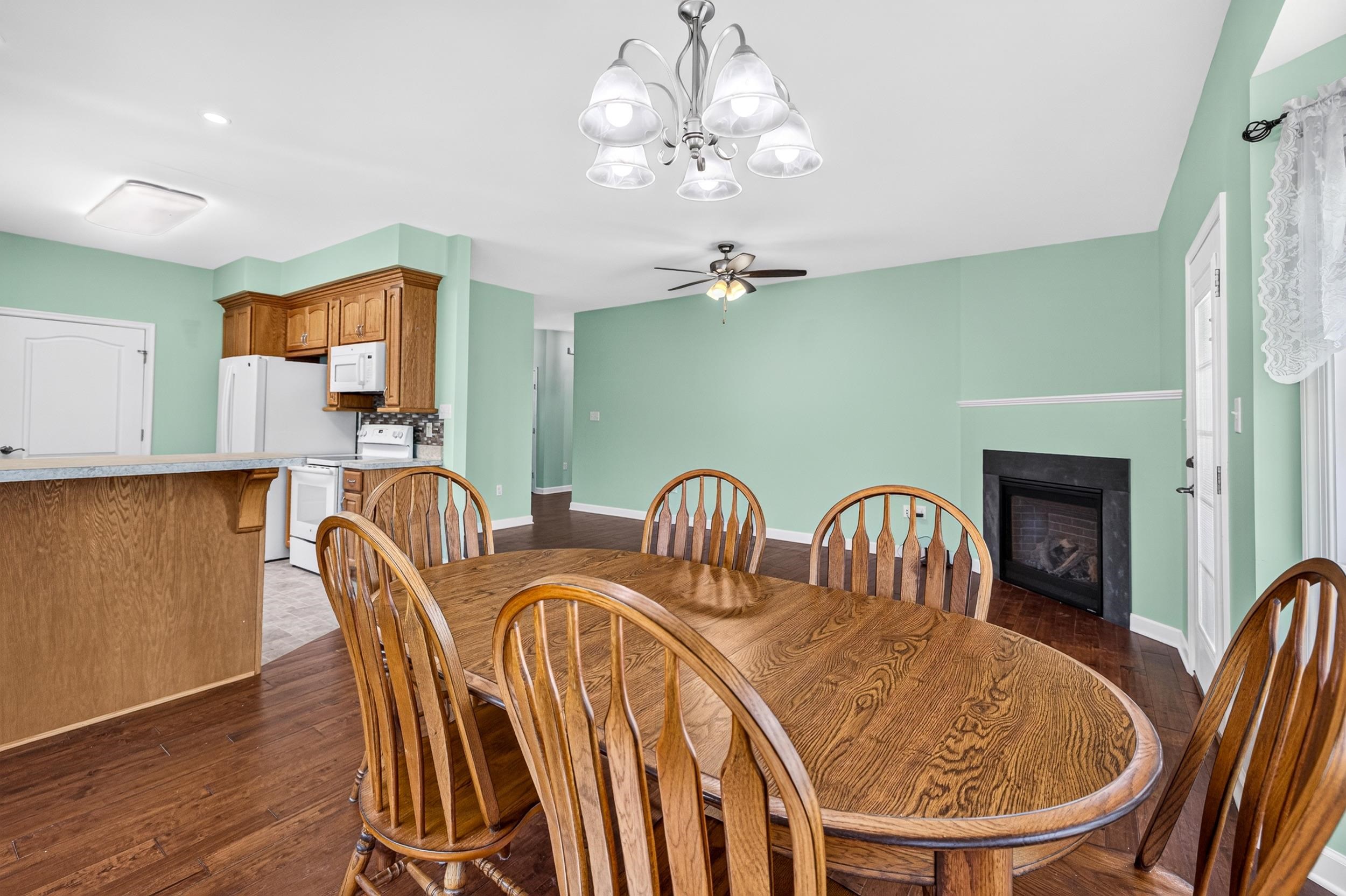 204 GRAFTON CT, EDINBURG, Virginia 22824, 2 Bedrooms Bedrooms, ,2 BathroomsBathrooms,Residential,204 GRAFTON CT,679586 MLS # 679586 204 GRAFTON CT, EDINBURG, Virginia 22824, 2 Bedrooms Bedrooms, ,2 BathroomsBathrooms,Residential,204 GRAFTON CT,679586 MLS # 679586
