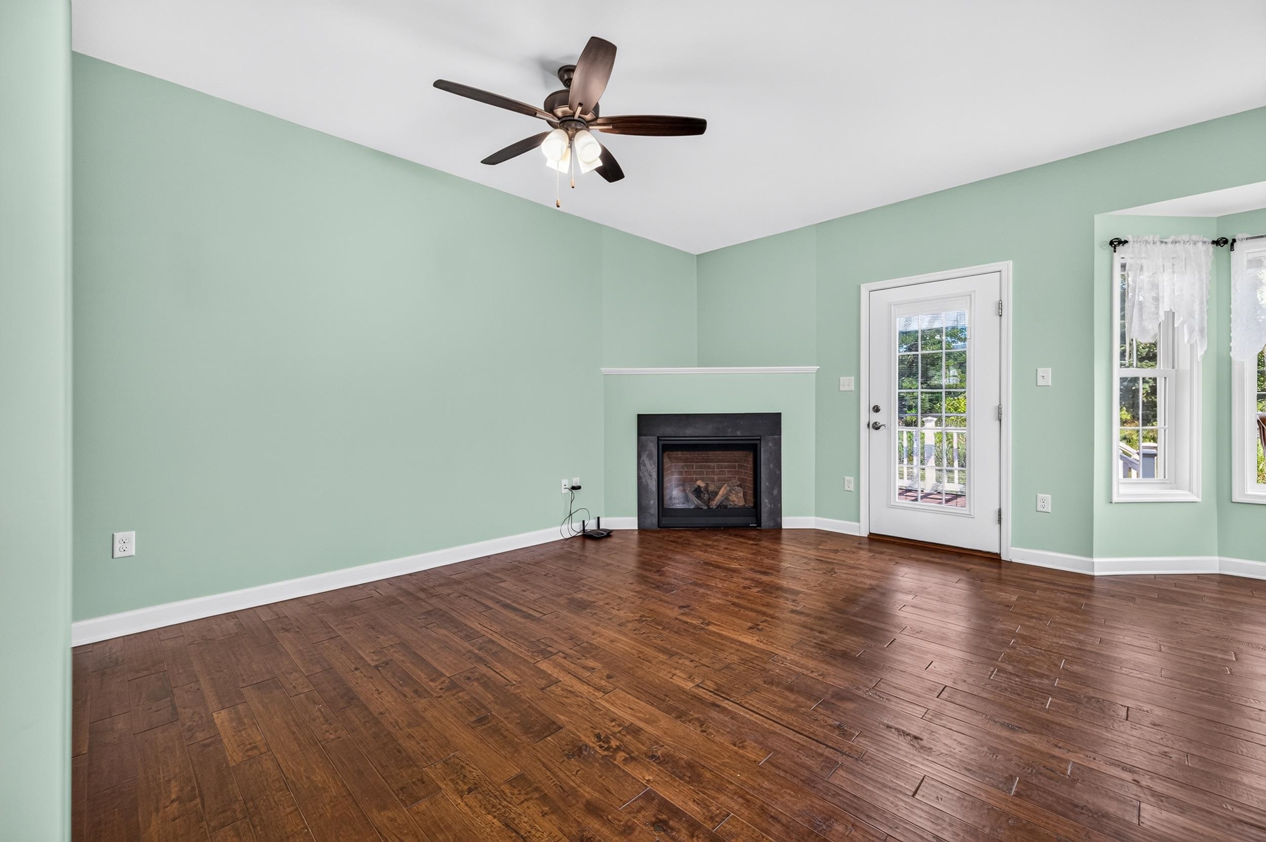 204 GRAFTON CT, EDINBURG, Virginia 22824, 2 Bedrooms Bedrooms, ,2 BathroomsBathrooms,Residential,204 GRAFTON CT,679586 MLS # 679586 204 GRAFTON CT, EDINBURG, Virginia 22824, 2 Bedrooms Bedrooms, ,2 BathroomsBathrooms,Residential,204 GRAFTON CT,679586 MLS # 679586
