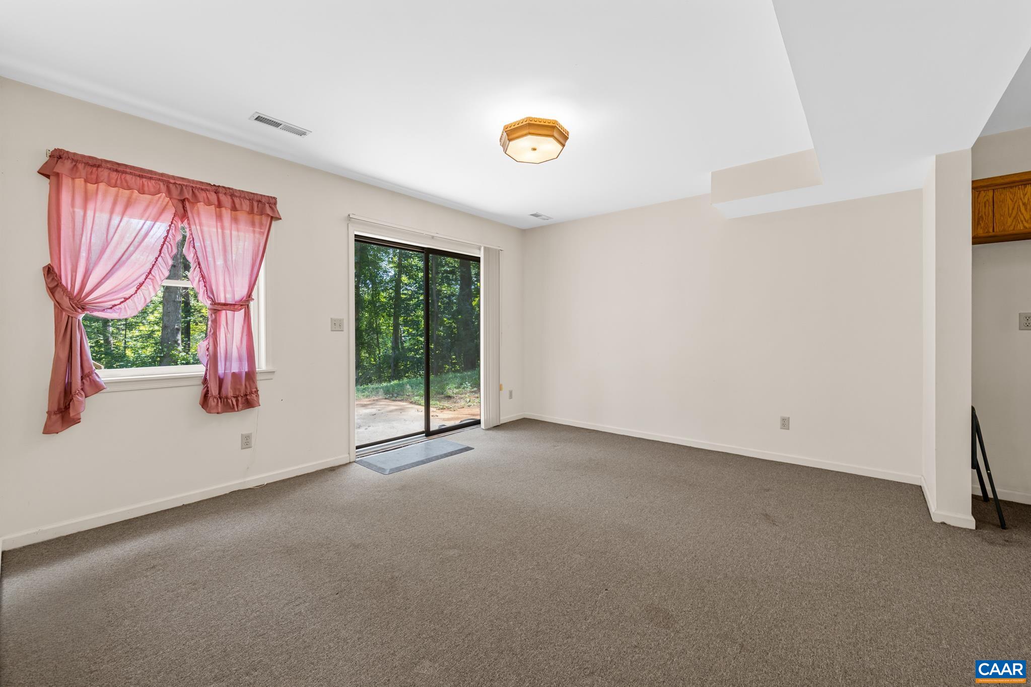 399 LOGTRAC RD, STANARDSVILLE, Virginia 22973, 4 Bedrooms Bedrooms, ,3 BathroomsBathrooms,Residential,399 LOGTRAC RD,679775 MLS # 679775 399 LOGTRAC RD, STANARDSVILLE, Virginia 22973, 4 Bedrooms Bedrooms, ,3 BathroomsBathrooms,Residential,399 LOGTRAC RD,679775 MLS # 679775