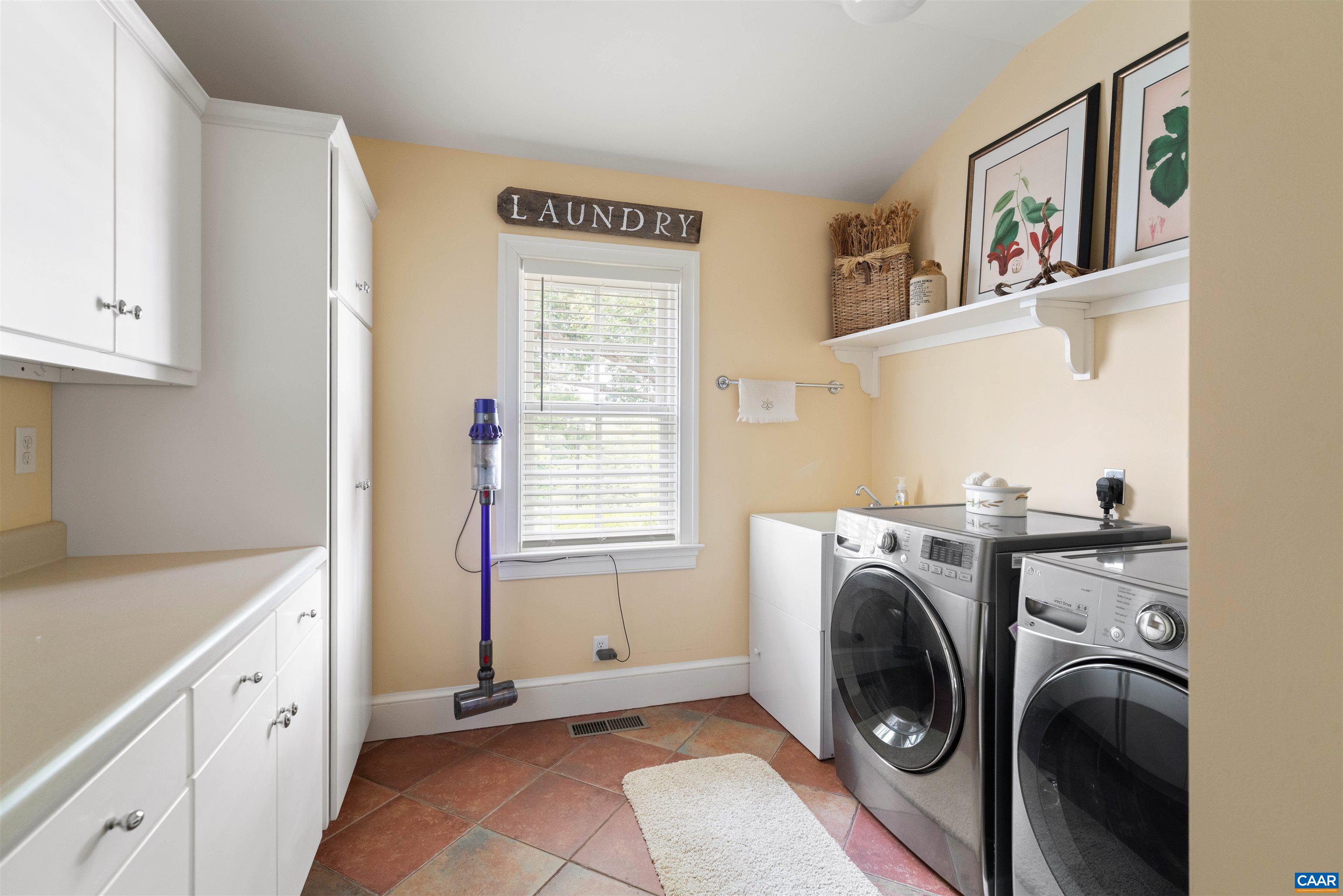 Located in mud room area. Located in mud room area.