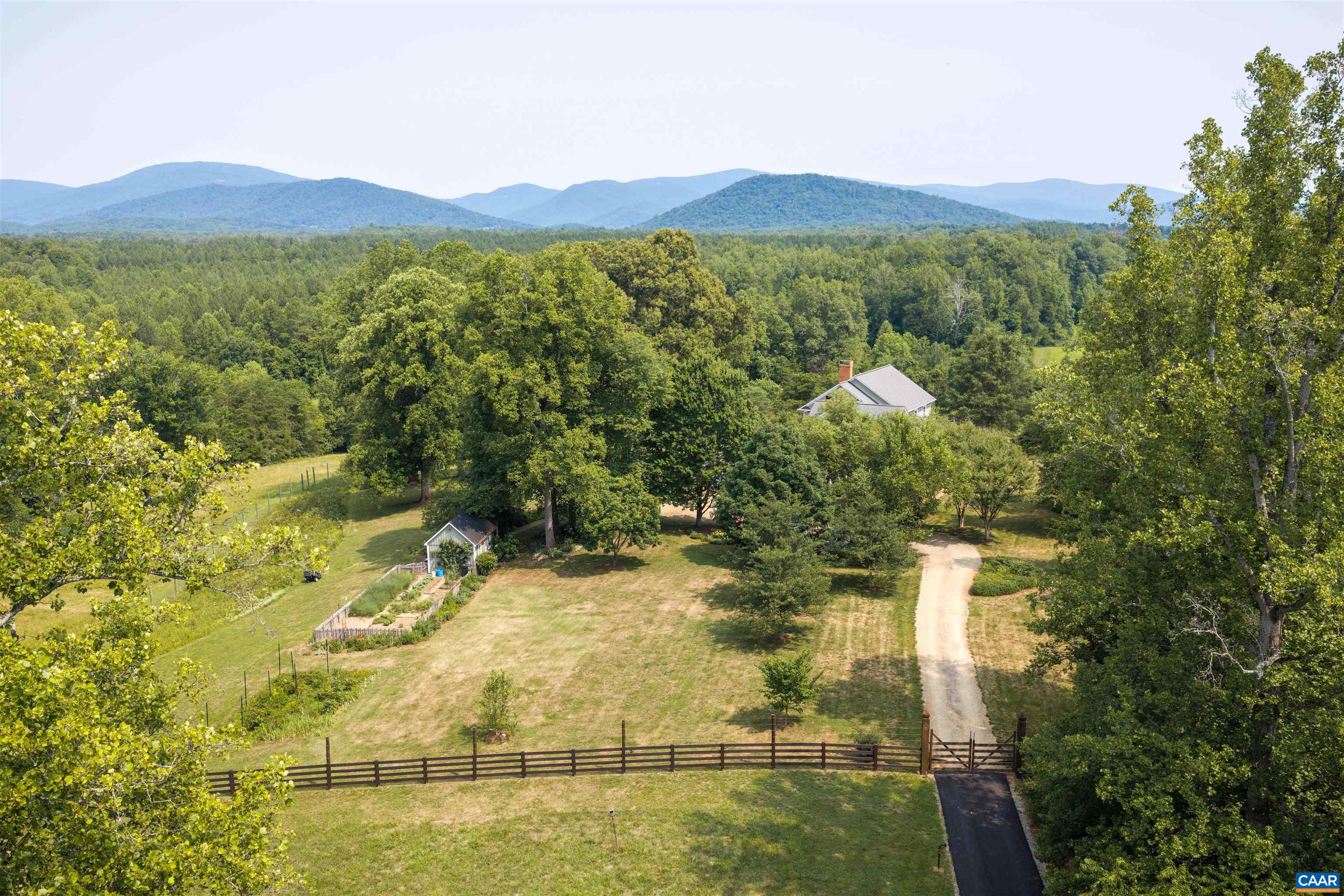 6205 INDIAN RIDGE DR, EARLYSVILLE, Virginia 22936, 5 Bedrooms Bedrooms, ,4 BathroomsBathrooms,Residential,6205 INDIAN RIDGE DR,679821 MLS # 679821 6205 INDIAN RIDGE DR, EARLYSVILLE, Virginia 22936, 5 Bedrooms Bedrooms, ,4 BathroomsBathrooms,Residential,6205 INDIAN RIDGE DR,679821 MLS # 679821