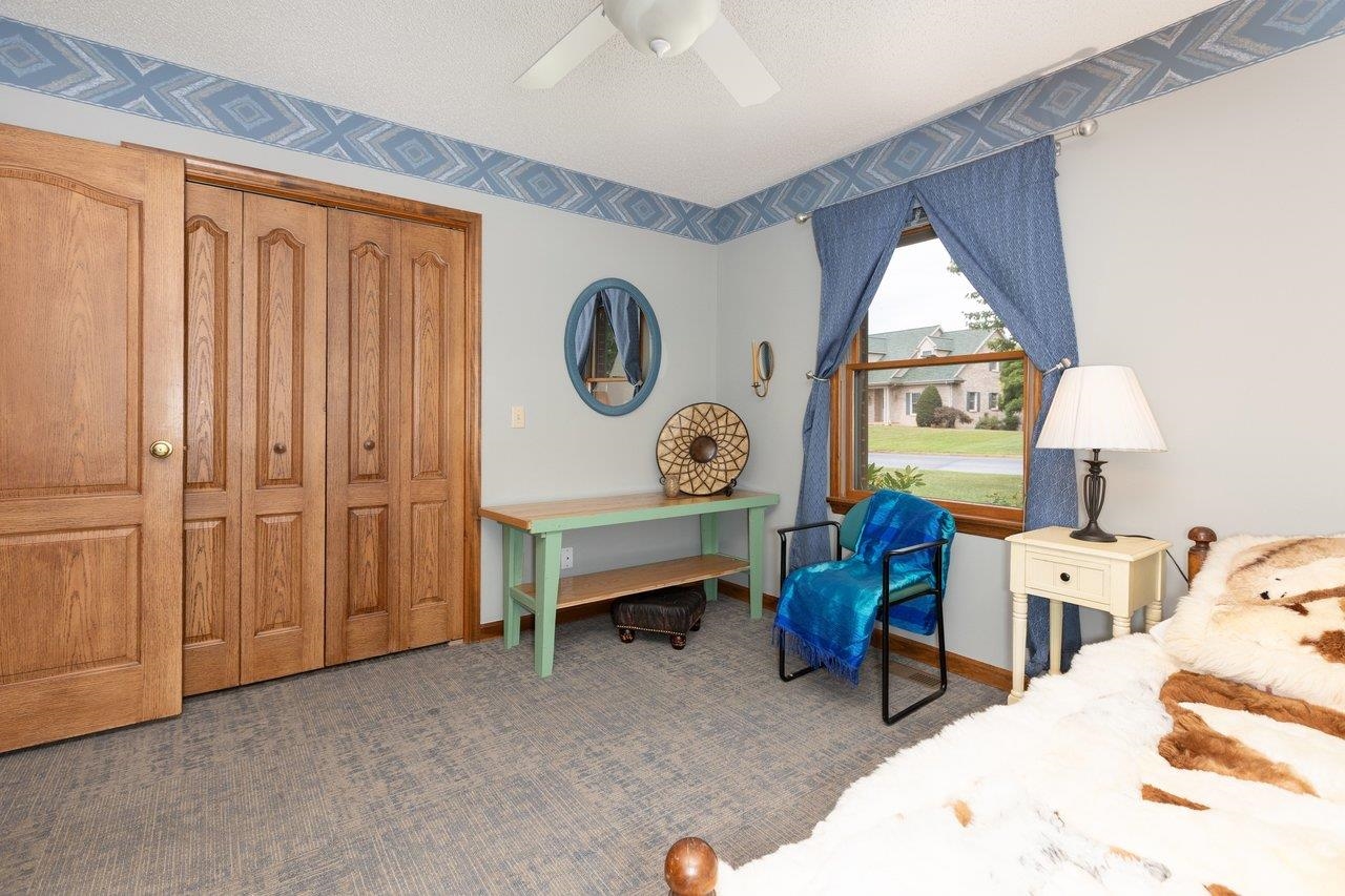 107 DOGWOOD DR, BRIDGEWATER, Virginia 22812, 5 Bedrooms Bedrooms, ,3 BathroomsBathrooms,Residential,107 DOGWOOD DR,679831 MLS # 679831 107 DOGWOOD DR, BRIDGEWATER, Virginia 22812, 5 Bedrooms Bedrooms, ,3 BathroomsBathrooms,Residential,107 DOGWOOD DR,679831 MLS # 679831