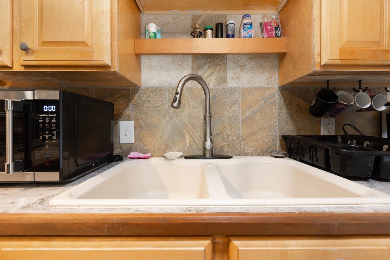 107 DOGWOOD DR, BRIDGEWATER, Virginia 22812, 5 Bedrooms Bedrooms, ,3 BathroomsBathrooms,Residential,107 DOGWOOD DR,679831 MLS # 679831 107 DOGWOOD DR, BRIDGEWATER, Virginia 22812, 5 Bedrooms Bedrooms, ,3 BathroomsBathrooms,Residential,107 DOGWOOD DR,679831 MLS # 679831
