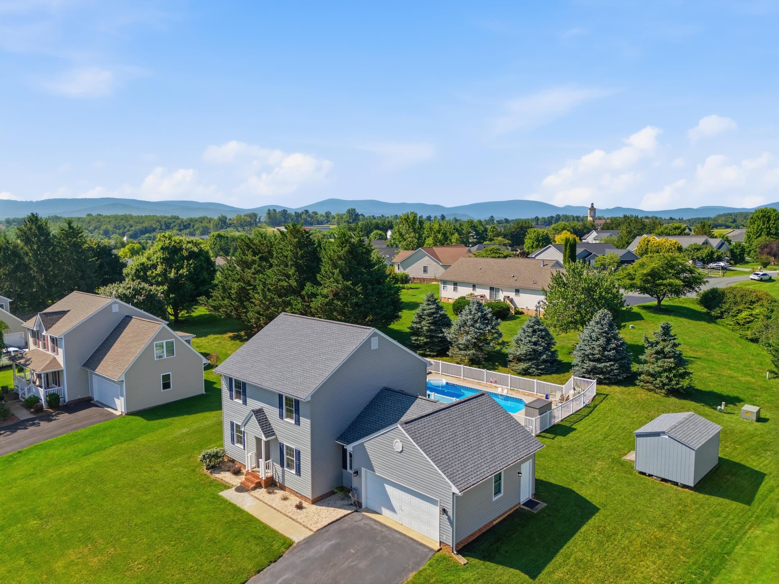 21 AMELIA DR, WAYNESBORO, Virginia 22980, 3 Bedrooms Bedrooms, ,2 BathroomsBathrooms,Residential,21 AMELIA DR,679832 MLS # 679832 21 AMELIA DR, WAYNESBORO, Virginia 22980, 3 Bedrooms Bedrooms, ,2 BathroomsBathrooms,Residential,21 AMELIA DR,679832 MLS # 679832