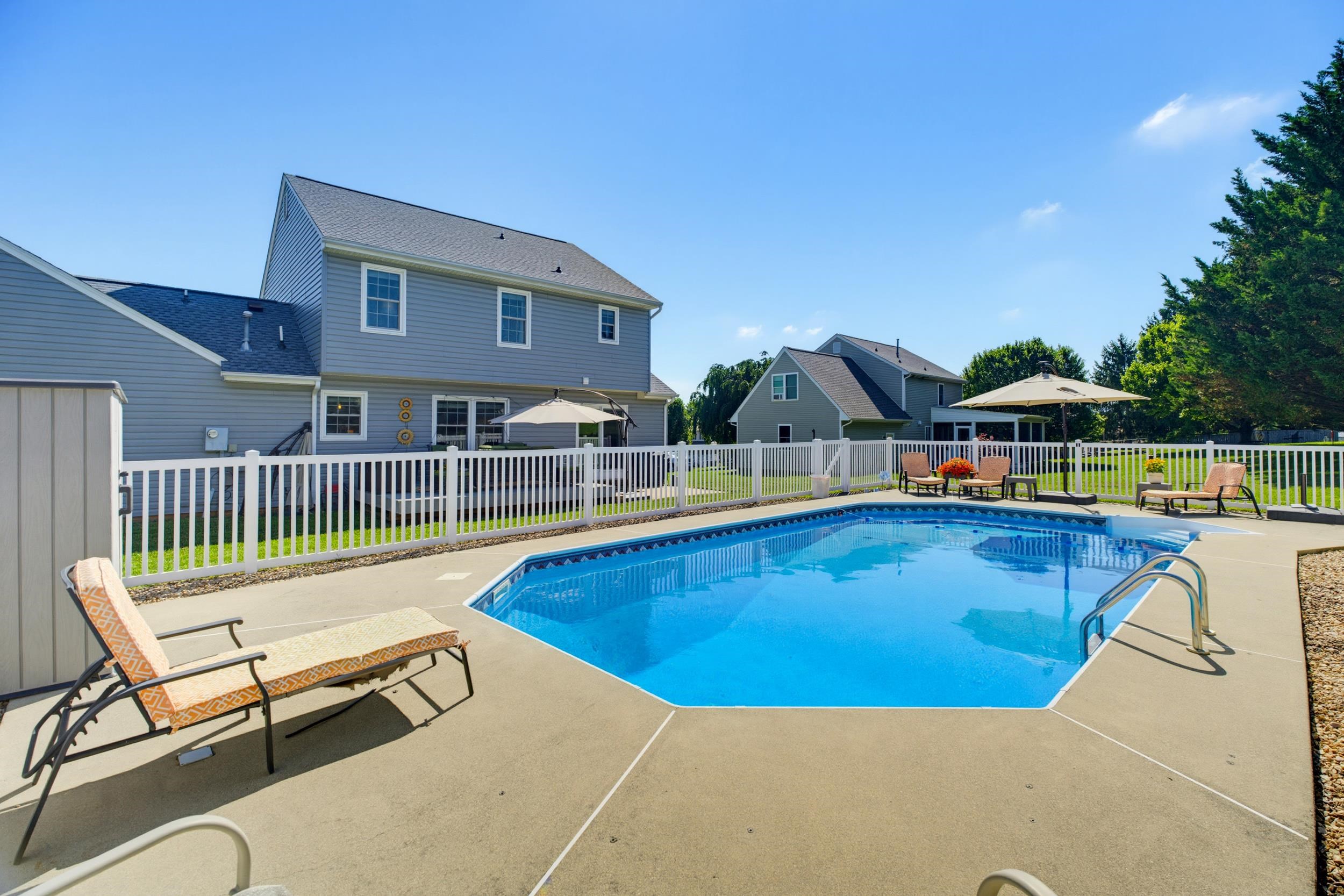 21 AMELIA DR, WAYNESBORO, Virginia 22980, 3 Bedrooms Bedrooms, ,2 BathroomsBathrooms,Residential,21 AMELIA DR,679832 MLS # 679832 21 AMELIA DR, WAYNESBORO, Virginia 22980, 3 Bedrooms Bedrooms, ,2 BathroomsBathrooms,Residential,21 AMELIA DR,679832 MLS # 679832