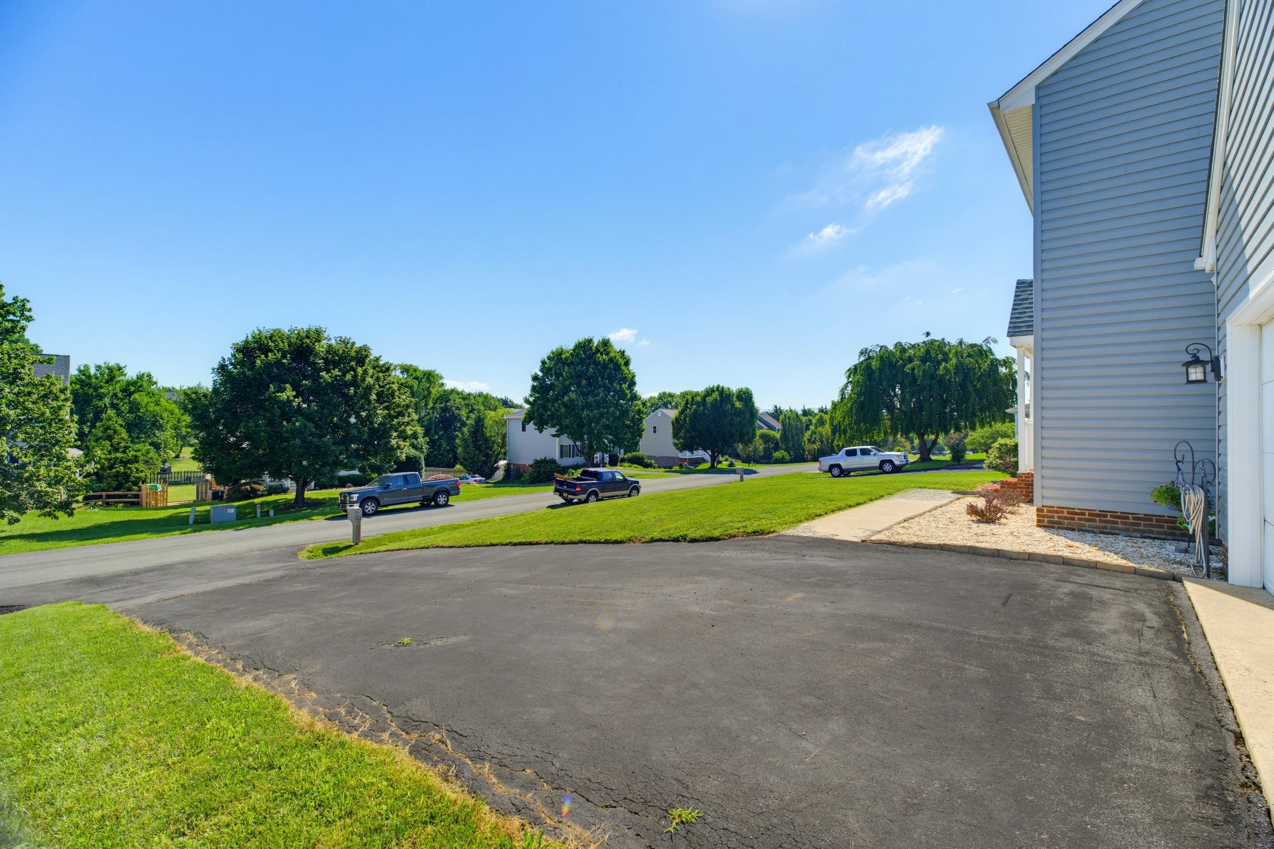 21 AMELIA DR, WAYNESBORO, Virginia 22980, 3 Bedrooms Bedrooms, ,2 BathroomsBathrooms,Residential,21 AMELIA DR,679832 MLS # 679832 21 AMELIA DR, WAYNESBORO, Virginia 22980, 3 Bedrooms Bedrooms, ,2 BathroomsBathrooms,Residential,21 AMELIA DR,679832 MLS # 679832