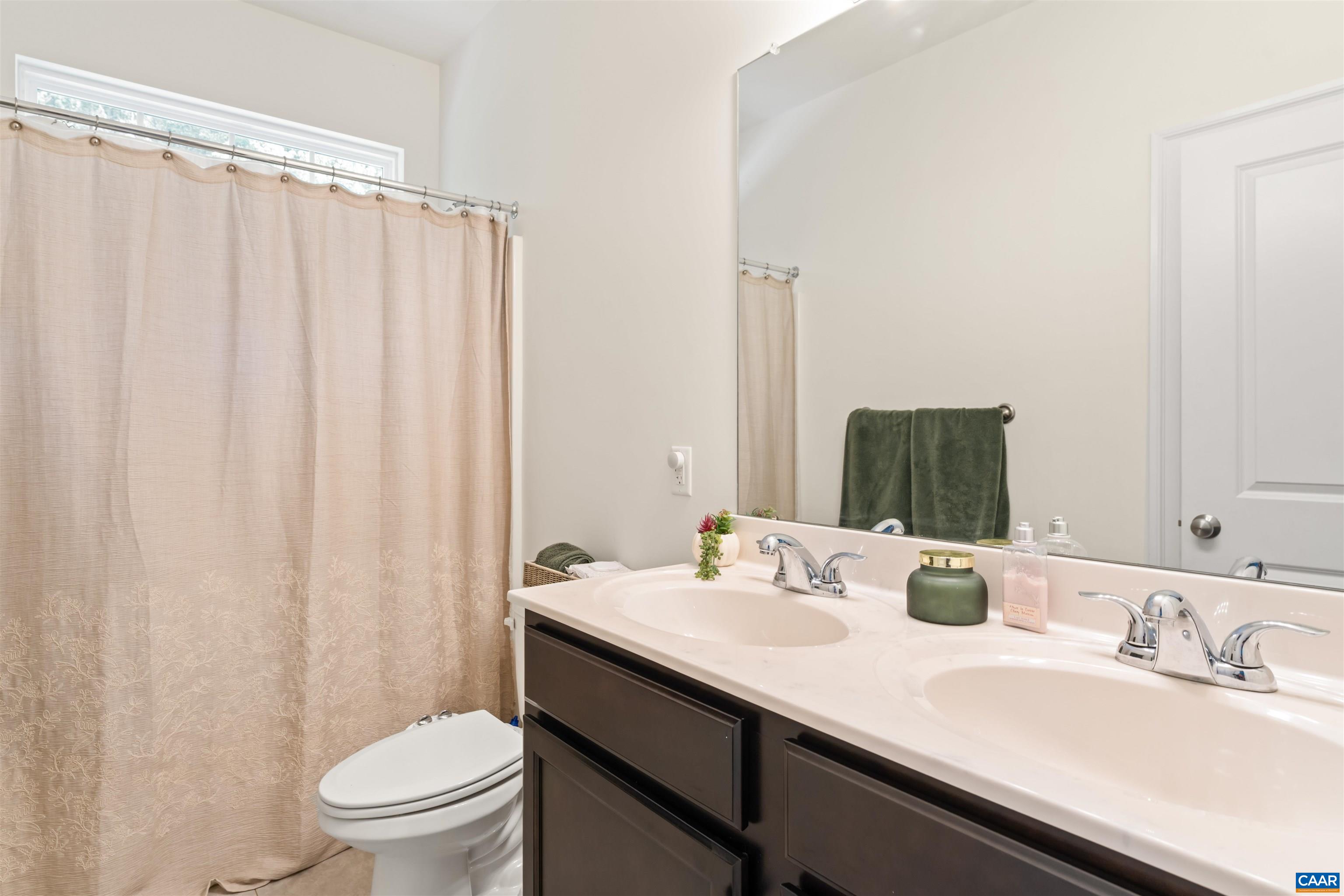 299 N RIDGE WAY, RUCKERSVILLE, Virginia 22968, 3 Bedrooms Bedrooms, ,3 BathroomsBathrooms,Residential,299 N RIDGE WAY,679844 MLS # 679844 299 N RIDGE WAY, RUCKERSVILLE, Virginia 22968, 3 Bedrooms Bedrooms, ,3 BathroomsBathrooms,Residential,299 N RIDGE WAY,679844 MLS # 679844
