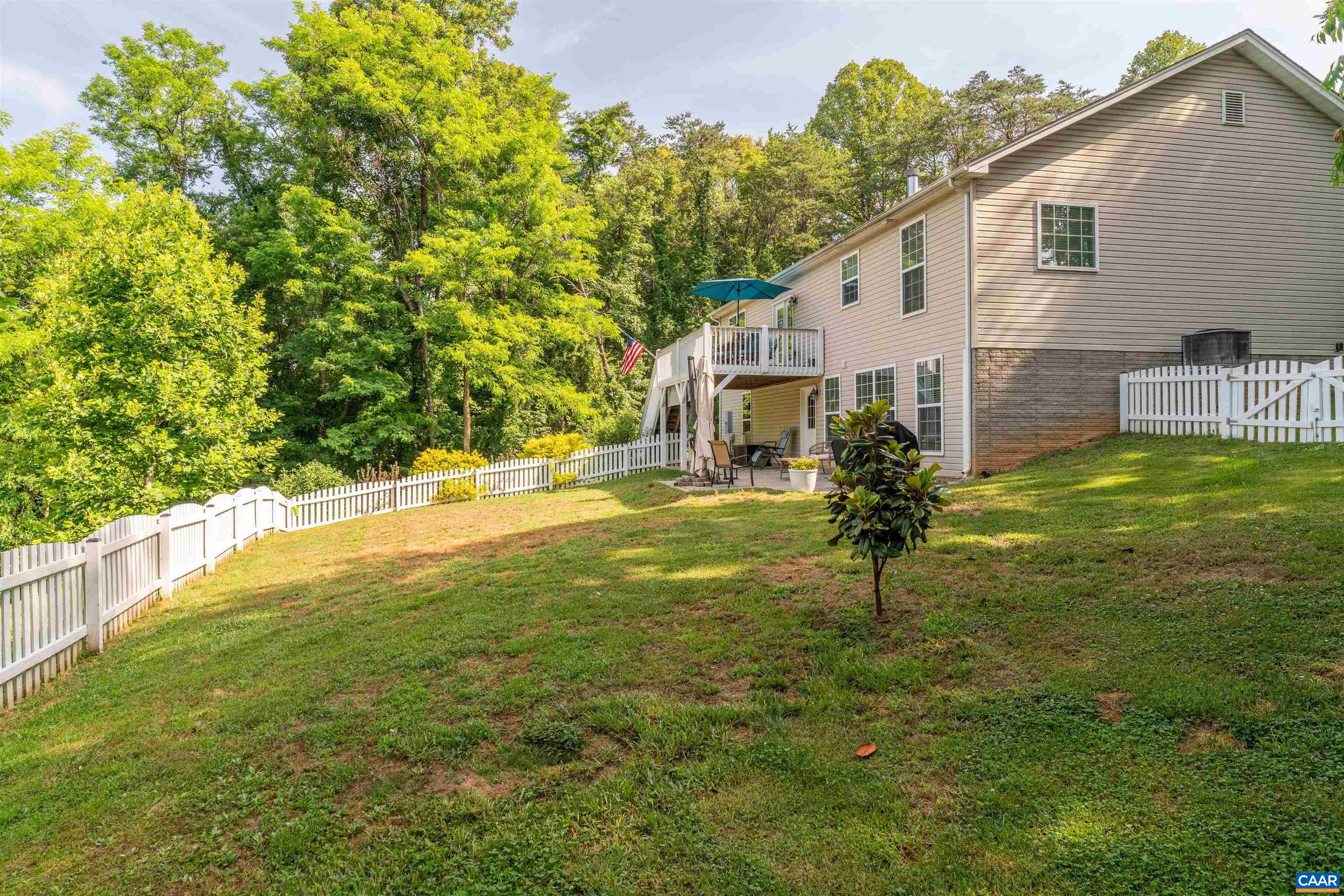 299 N RIDGE WAY, RUCKERSVILLE, Virginia 22968, 3 Bedrooms Bedrooms, ,3 BathroomsBathrooms,Residential,299 N RIDGE WAY,679844 MLS # 679844 299 N RIDGE WAY, RUCKERSVILLE, Virginia 22968, 3 Bedrooms Bedrooms, ,3 BathroomsBathrooms,Residential,299 N RIDGE WAY,679844 MLS # 679844