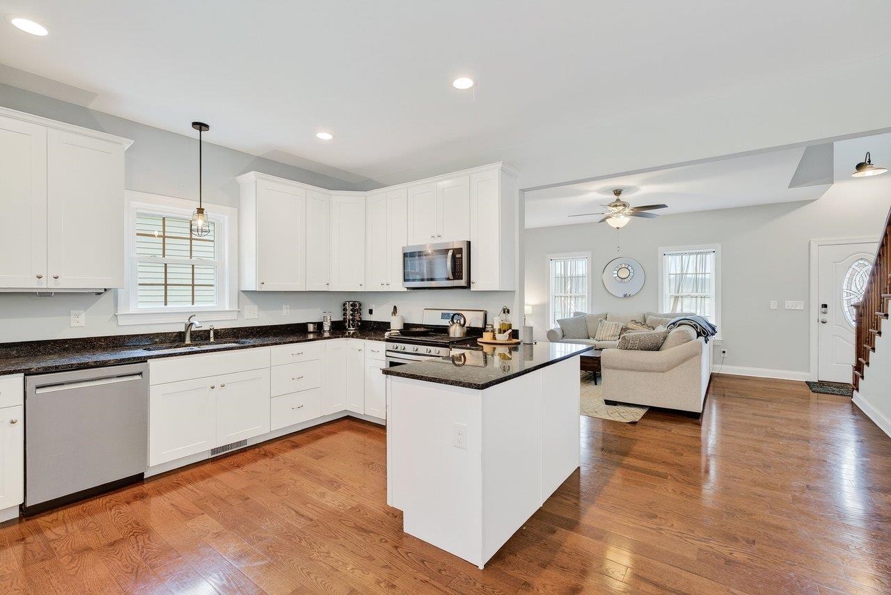 209 BELL CREEK DR, STAUNTON, Virginia 24401, 3 Bedrooms Bedrooms, ,2 BathroomsBathrooms,Residential,209 BELL CREEK DR,679845 MLS # 679845 209 BELL CREEK DR, STAUNTON, Virginia 24401, 3 Bedrooms Bedrooms, ,2 BathroomsBathrooms,Residential,209 BELL CREEK DR,679845 MLS # 679845