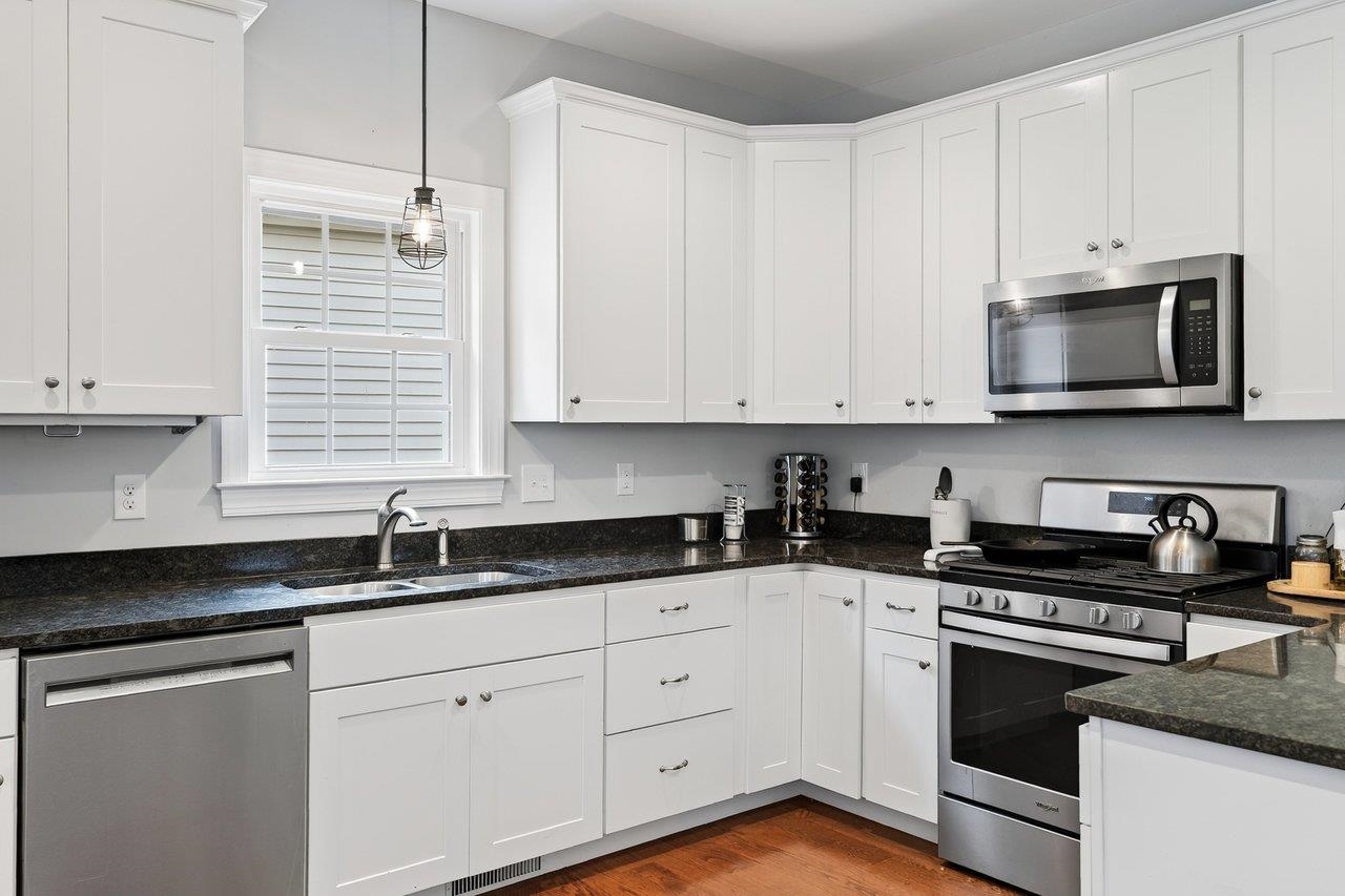 209 BELL CREEK DR, STAUNTON, Virginia 24401, 3 Bedrooms Bedrooms, ,2 BathroomsBathrooms,Residential,209 BELL CREEK DR,679845 MLS # 679845 209 BELL CREEK DR, STAUNTON, Virginia 24401, 3 Bedrooms Bedrooms, ,2 BathroomsBathrooms,Residential,209 BELL CREEK DR,679845 MLS # 679845