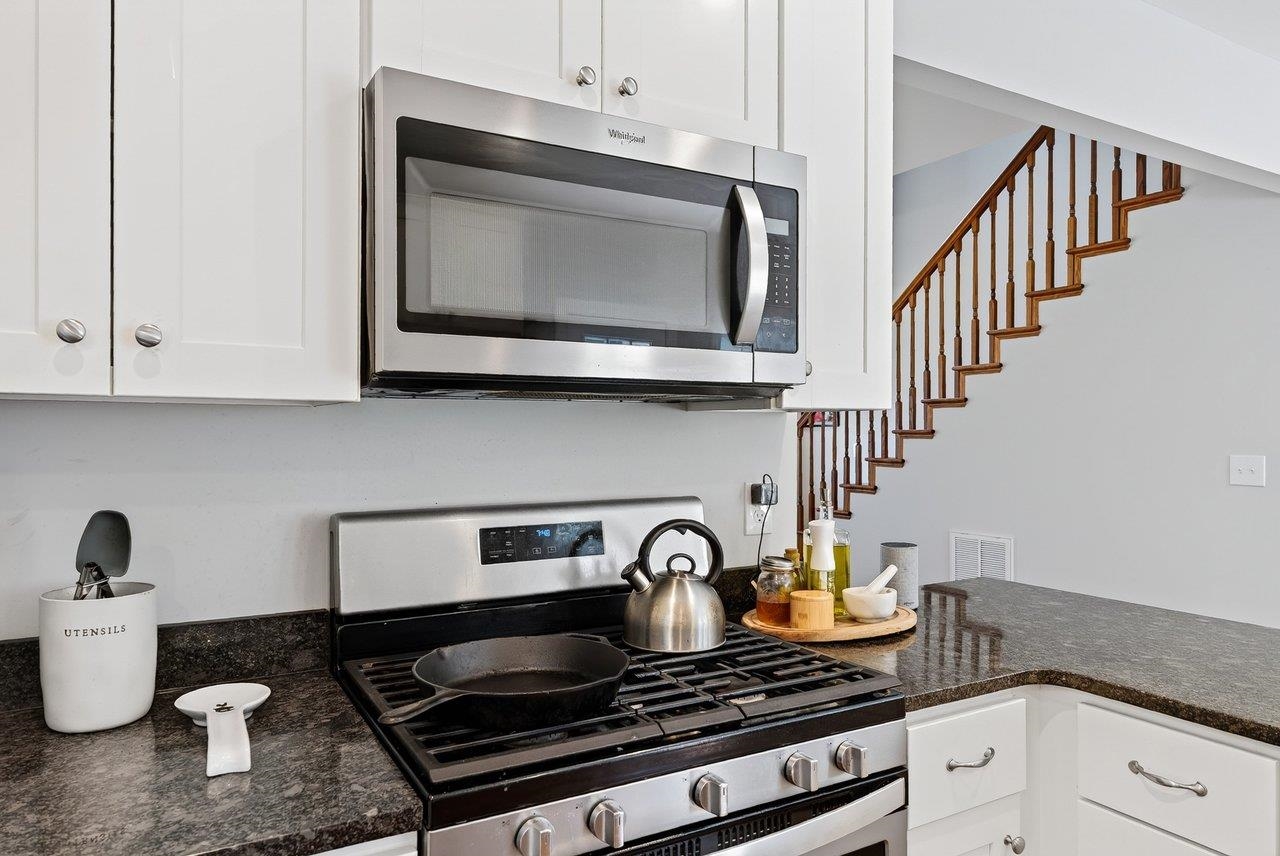 209 BELL CREEK DR, STAUNTON, Virginia 24401, 3 Bedrooms Bedrooms, ,2 BathroomsBathrooms,Residential,209 BELL CREEK DR,679845 MLS # 679845 209 BELL CREEK DR, STAUNTON, Virginia 24401, 3 Bedrooms Bedrooms, ,2 BathroomsBathrooms,Residential,209 BELL CREEK DR,679845 MLS # 679845