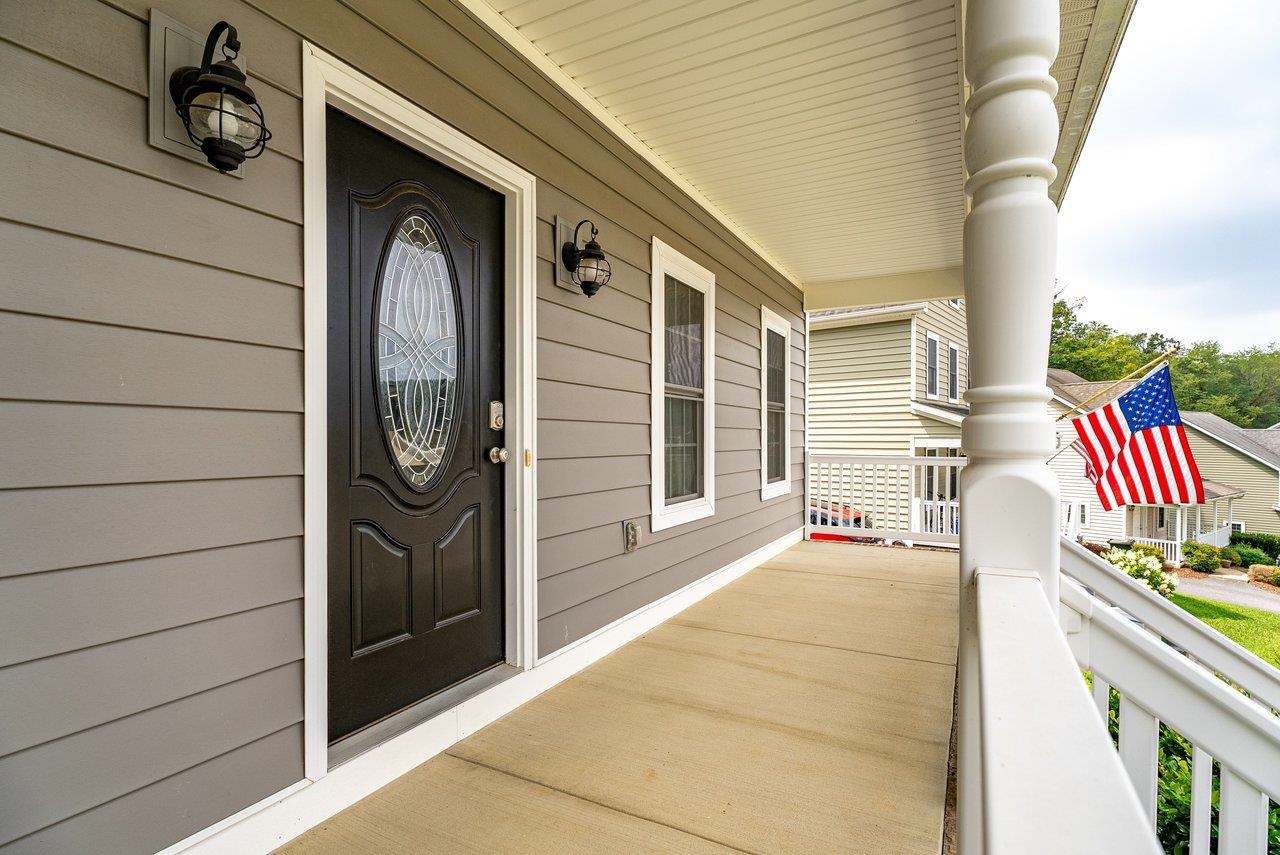 209 BELL CREEK DR, STAUNTON, Virginia 24401, 3 Bedrooms Bedrooms, ,2 BathroomsBathrooms,Residential,209 BELL CREEK DR,679845 MLS # 679845 209 BELL CREEK DR, STAUNTON, Virginia 24401, 3 Bedrooms Bedrooms, ,2 BathroomsBathrooms,Residential,209 BELL CREEK DR,679845 MLS # 679845