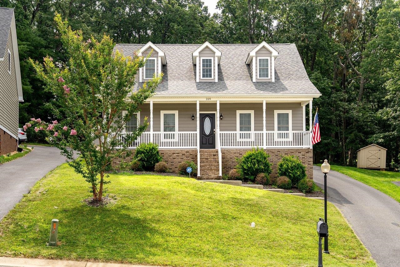 209 BELL CREEK DR, STAUNTON, Virginia 24401, 3 Bedrooms Bedrooms, ,2 BathroomsBathrooms,Residential,209 BELL CREEK DR,679845 MLS # 679845 209 BELL CREEK DR, STAUNTON, Virginia 24401, 3 Bedrooms Bedrooms, ,2 BathroomsBathrooms,Residential,209 BELL CREEK DR,679845 MLS # 679845