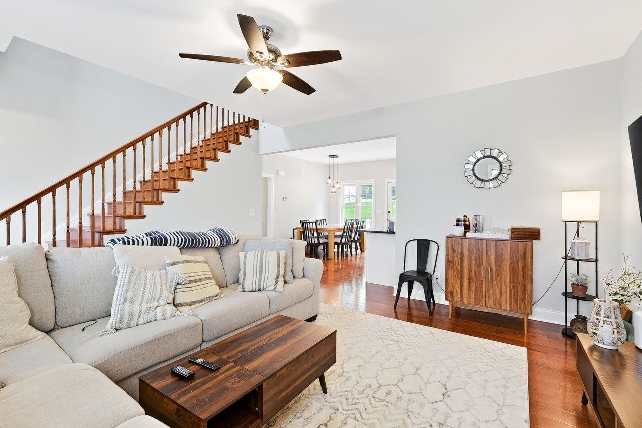 209 BELL CREEK DR, STAUNTON, Virginia 24401, 3 Bedrooms Bedrooms, ,2 BathroomsBathrooms,Residential,209 BELL CREEK DR,679845 MLS # 679845 209 BELL CREEK DR, STAUNTON, Virginia 24401, 3 Bedrooms Bedrooms, ,2 BathroomsBathrooms,Residential,209 BELL CREEK DR,679845 MLS # 679845