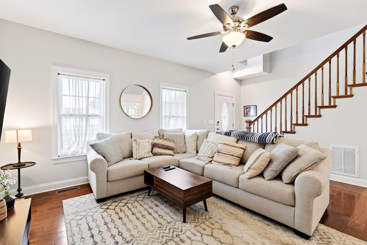 209 BELL CREEK DR, STAUNTON, Virginia 24401, 3 Bedrooms Bedrooms, ,2 BathroomsBathrooms,Residential,209 BELL CREEK DR,679845 MLS # 679845 209 BELL CREEK DR, STAUNTON, Virginia 24401, 3 Bedrooms Bedrooms, ,2 BathroomsBathrooms,Residential,209 BELL CREEK DR,679845 MLS # 679845