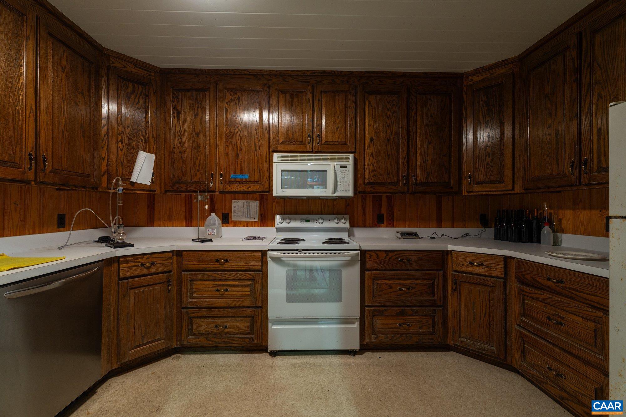 1376E WYATT MOUNTAIN RD, DYKE, Virginia 22935, 3 Bedrooms Bedrooms, ,3 BathroomsBathrooms,Residential,Stone Mountain Estate,1376E WYATT MOUNTAIN RD,679846 MLS # 679846