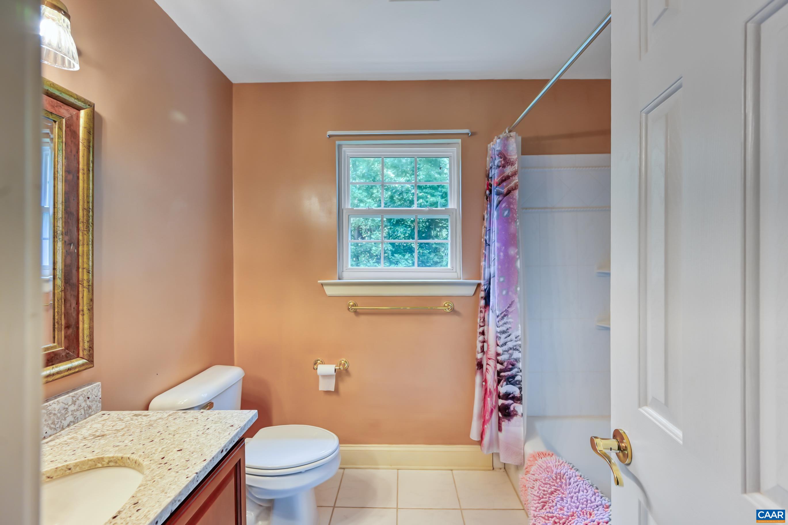 292 KESWICK GLEN DR, KESWICK, Virginia 22947, 5 Bedrooms Bedrooms, ,4 BathroomsBathrooms,Residential,292 KESWICK GLEN DR,679849 MLS # 679849 292 KESWICK GLEN DR, KESWICK, Virginia 22947, 5 Bedrooms Bedrooms, ,4 BathroomsBathrooms,Residential,292 KESWICK GLEN DR,679849 MLS # 679849