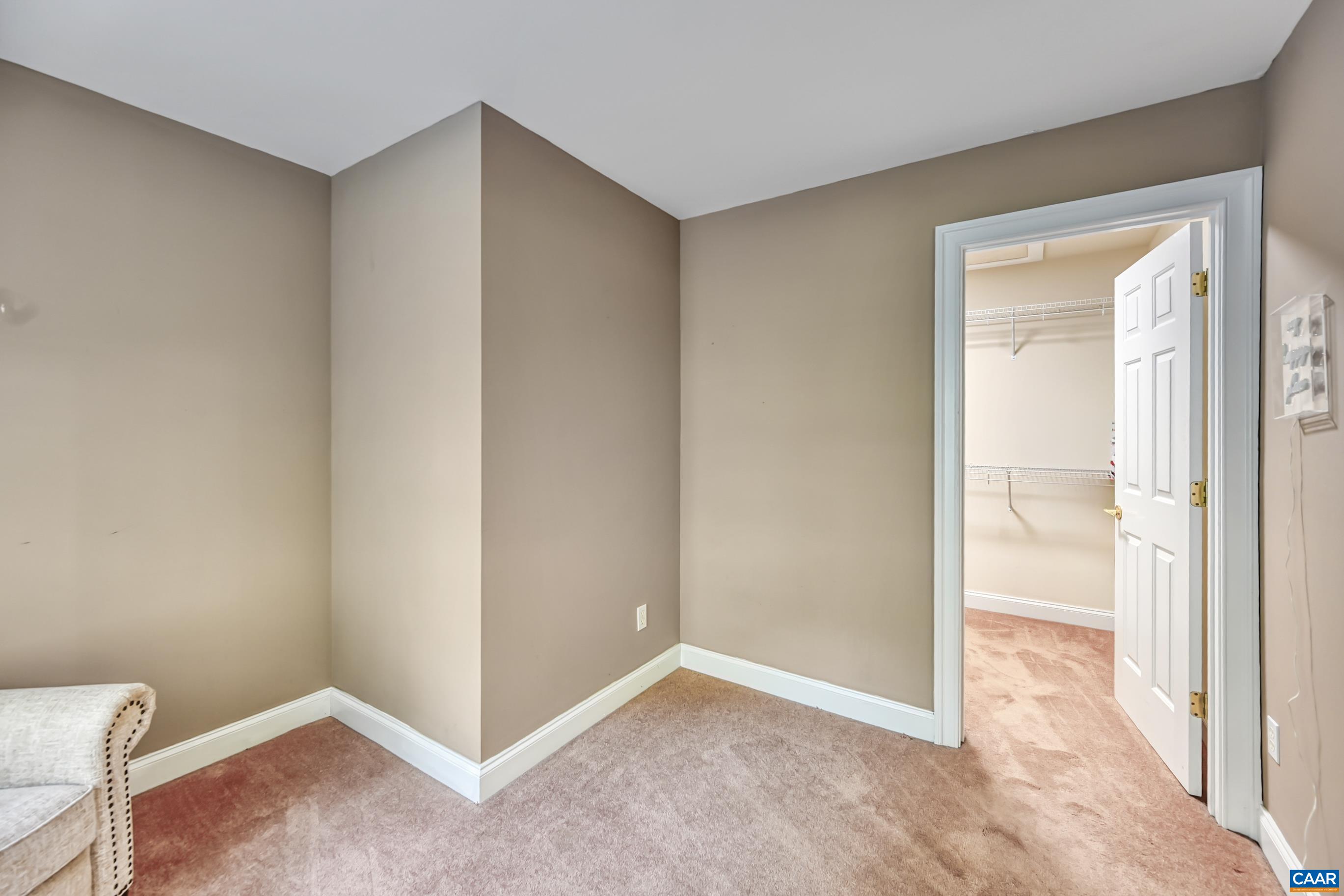 292 KESWICK GLEN DR, KESWICK, Virginia 22947, 5 Bedrooms Bedrooms, ,4 BathroomsBathrooms,Residential,292 KESWICK GLEN DR,679849 MLS # 679849 292 KESWICK GLEN DR, KESWICK, Virginia 22947, 5 Bedrooms Bedrooms, ,4 BathroomsBathrooms,Residential,292 KESWICK GLEN DR,679849 MLS # 679849