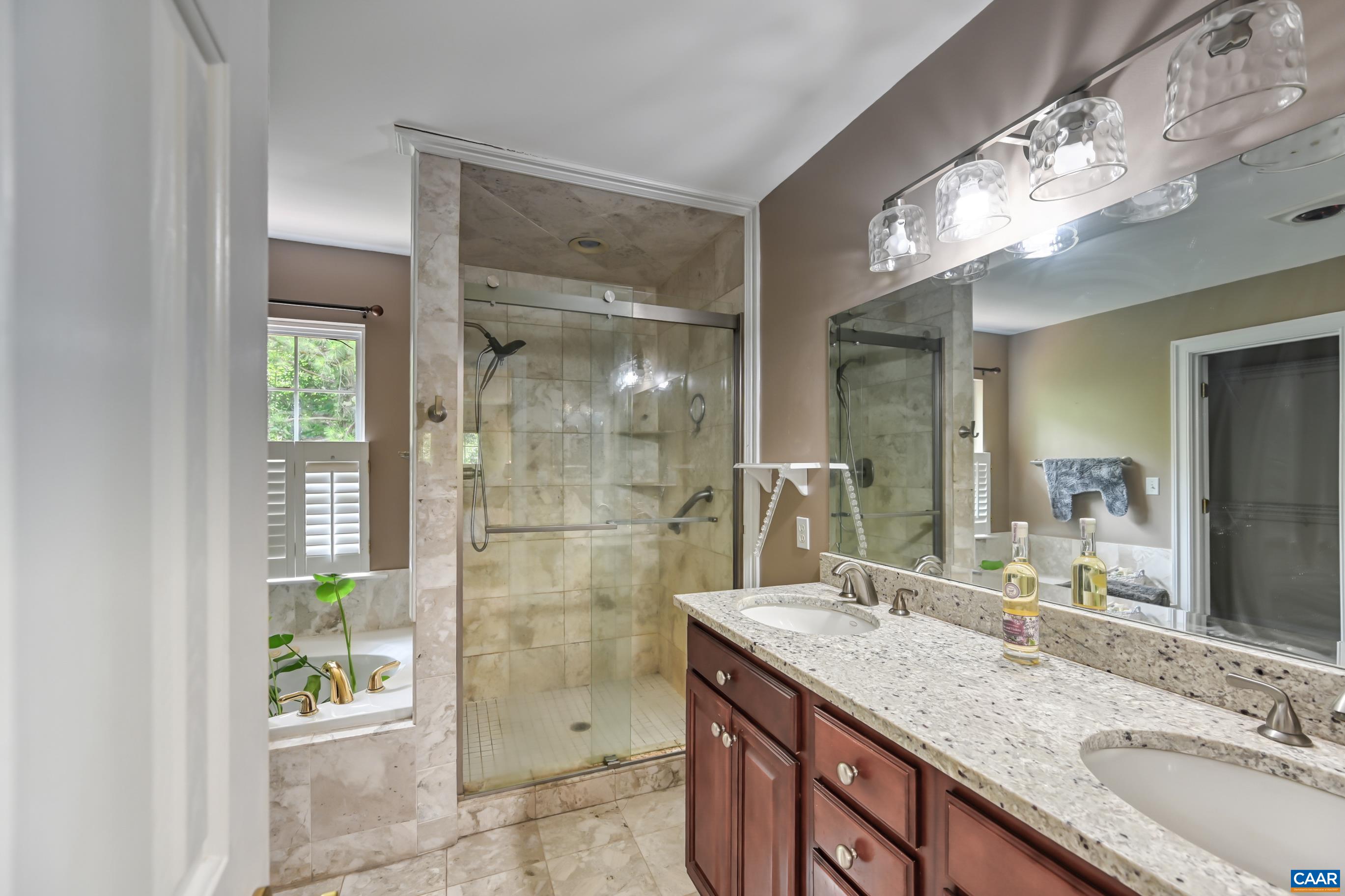 292 KESWICK GLEN DR, KESWICK, Virginia 22947, 5 Bedrooms Bedrooms, ,4 BathroomsBathrooms,Residential,292 KESWICK GLEN DR,679849 MLS # 679849 292 KESWICK GLEN DR, KESWICK, Virginia 22947, 5 Bedrooms Bedrooms, ,4 BathroomsBathrooms,Residential,292 KESWICK GLEN DR,679849 MLS # 679849