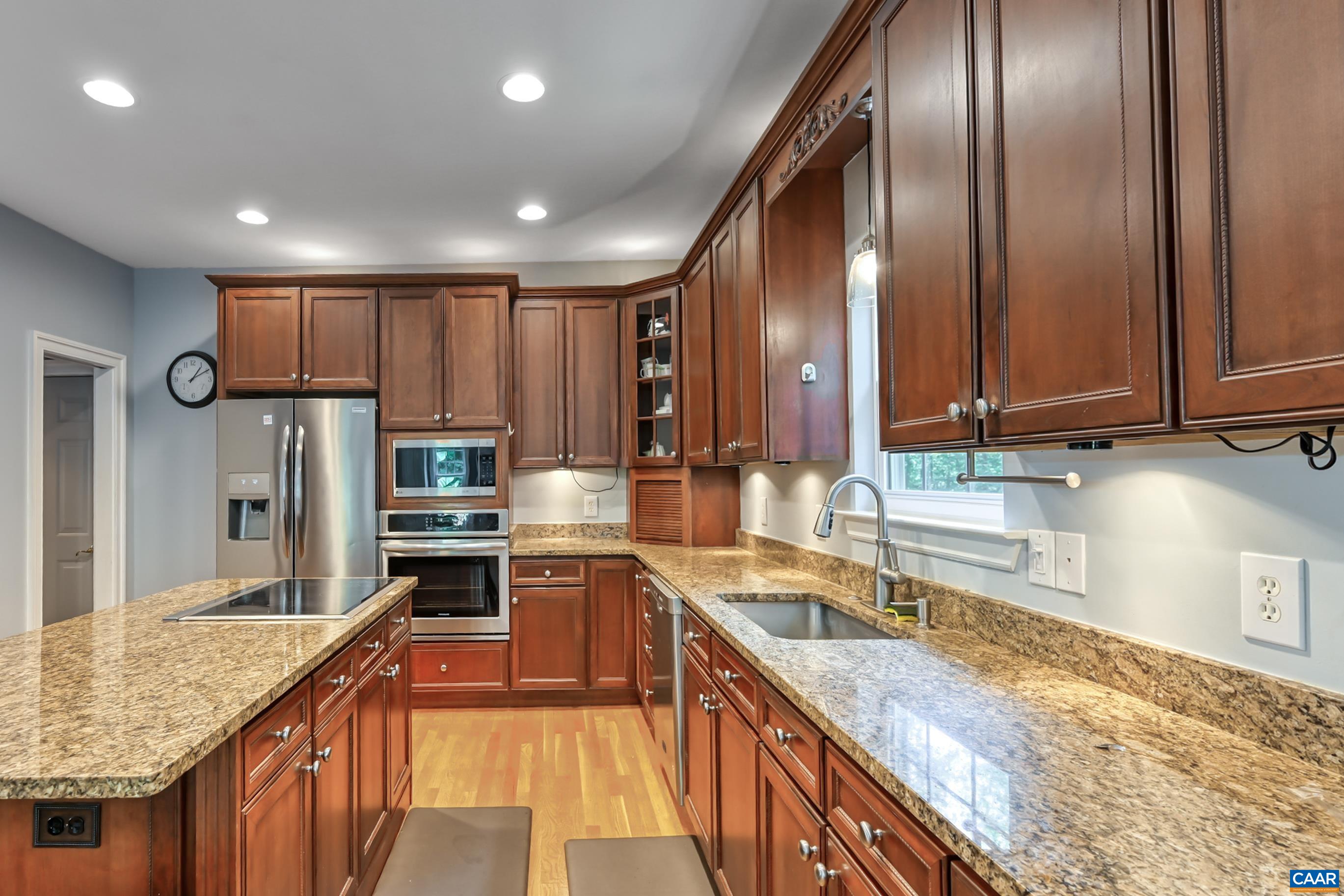 292 KESWICK GLEN DR, KESWICK, Virginia 22947, 5 Bedrooms Bedrooms, ,4 BathroomsBathrooms,Residential,292 KESWICK GLEN DR,679849 MLS # 679849 292 KESWICK GLEN DR, KESWICK, Virginia 22947, 5 Bedrooms Bedrooms, ,4 BathroomsBathrooms,Residential,292 KESWICK GLEN DR,679849 MLS # 679849