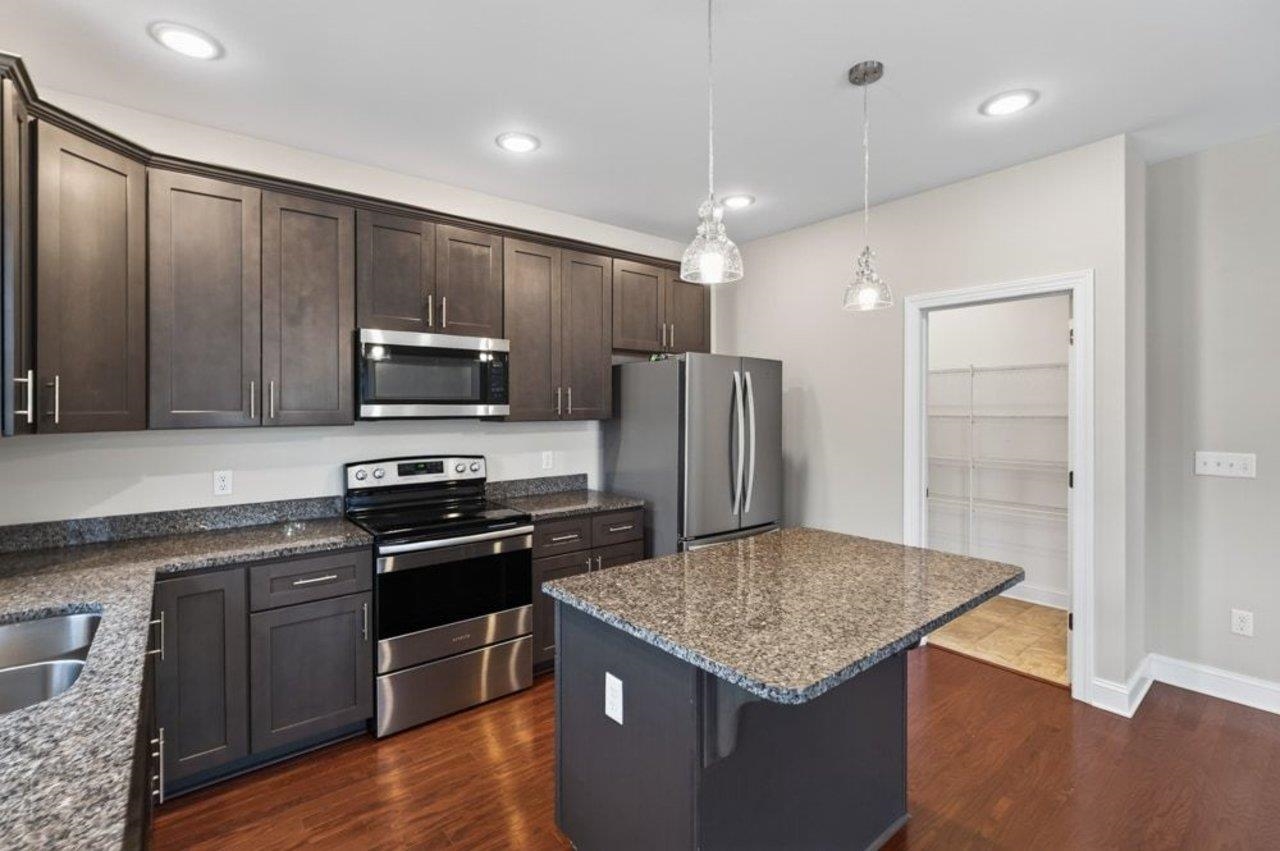 2249 DEYERLE AVE, HARRISONBURG, Virginia 22801, 3 Bedrooms Bedrooms, ,3 BathroomsBathrooms,Residential,2249 DEYERLE AVE,679850 MLS # 679850 2249 DEYERLE AVE, HARRISONBURG, Virginia 22801, 3 Bedrooms Bedrooms, ,3 BathroomsBathrooms,Residential,2249 DEYERLE AVE,679850 MLS # 679850