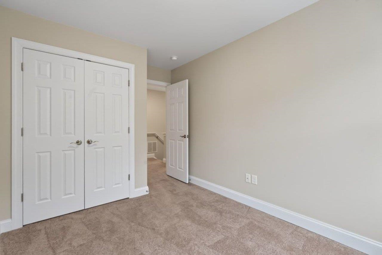 2249 DEYERLE AVE, HARRISONBURG, Virginia 22801, 3 Bedrooms Bedrooms, ,3 BathroomsBathrooms,Residential,2249 DEYERLE AVE,679850 MLS # 679850 2249 DEYERLE AVE, HARRISONBURG, Virginia 22801, 3 Bedrooms Bedrooms, ,3 BathroomsBathrooms,Residential,2249 DEYERLE AVE,679850 MLS # 679850