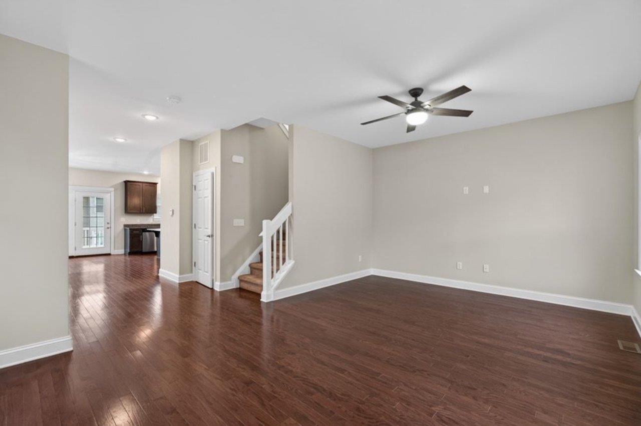 2249 DEYERLE AVE, HARRISONBURG, Virginia 22801, 3 Bedrooms Bedrooms, ,3 BathroomsBathrooms,Residential,2249 DEYERLE AVE,679850 MLS # 679850 2249 DEYERLE AVE, HARRISONBURG, Virginia 22801, 3 Bedrooms Bedrooms, ,3 BathroomsBathrooms,Residential,2249 DEYERLE AVE,679850 MLS # 679850