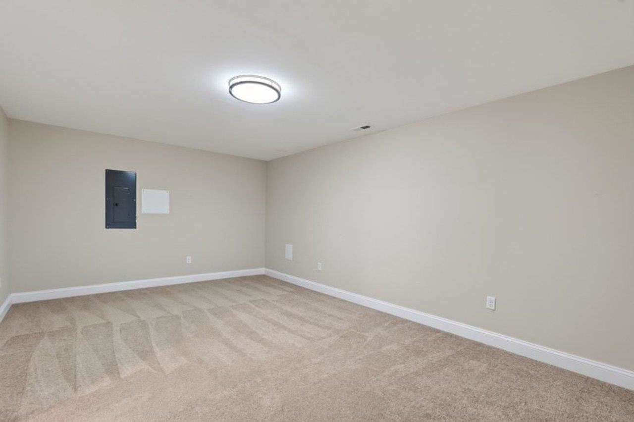 2249 DEYERLE AVE, HARRISONBURG, Virginia 22801, 3 Bedrooms Bedrooms, ,3 BathroomsBathrooms,Residential,2249 DEYERLE AVE,679850 MLS # 679850 2249 DEYERLE AVE, HARRISONBURG, Virginia 22801, 3 Bedrooms Bedrooms, ,3 BathroomsBathrooms,Residential,2249 DEYERLE AVE,679850 MLS # 679850