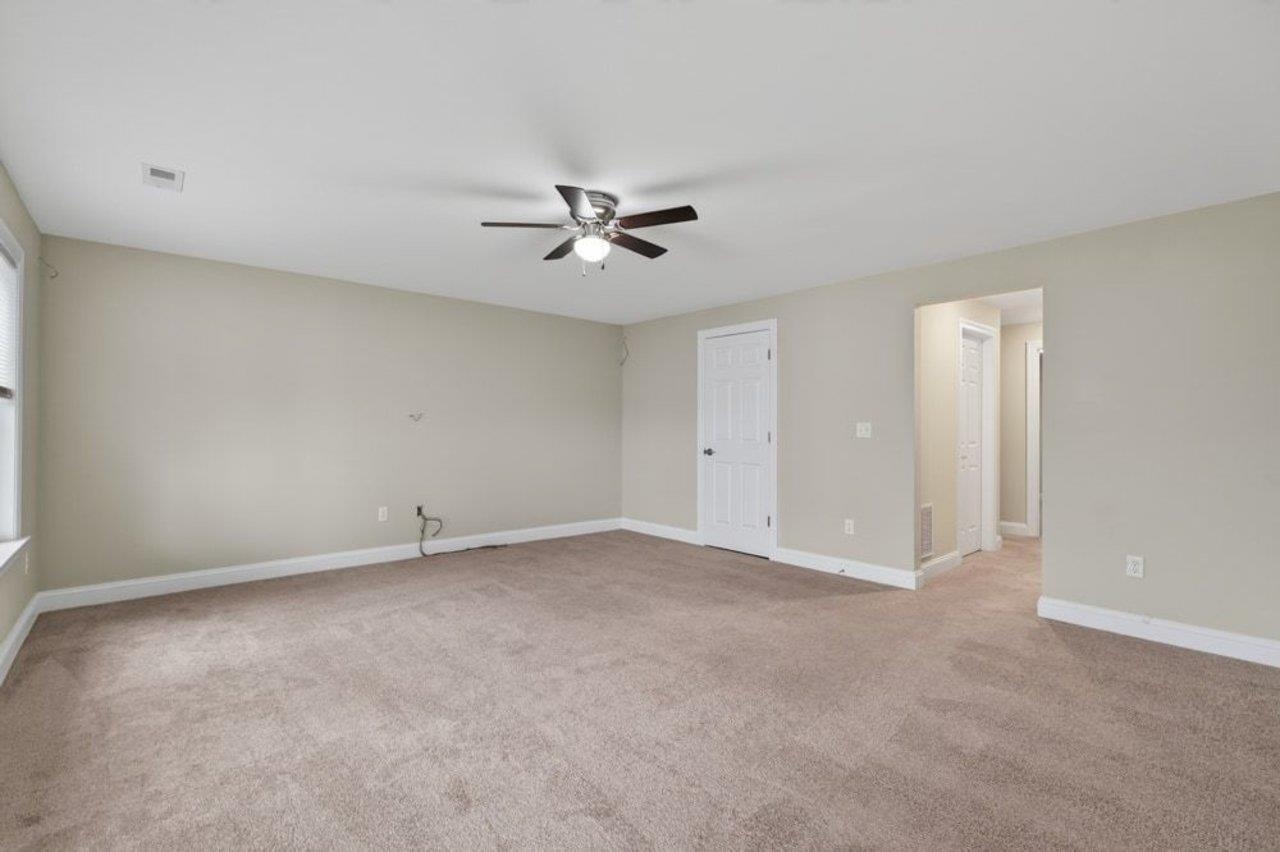 2249 DEYERLE AVE, HARRISONBURG, Virginia 22801, 3 Bedrooms Bedrooms, ,3 BathroomsBathrooms,Residential,2249 DEYERLE AVE,679850 MLS # 679850 2249 DEYERLE AVE, HARRISONBURG, Virginia 22801, 3 Bedrooms Bedrooms, ,3 BathroomsBathrooms,Residential,2249 DEYERLE AVE,679850 MLS # 679850