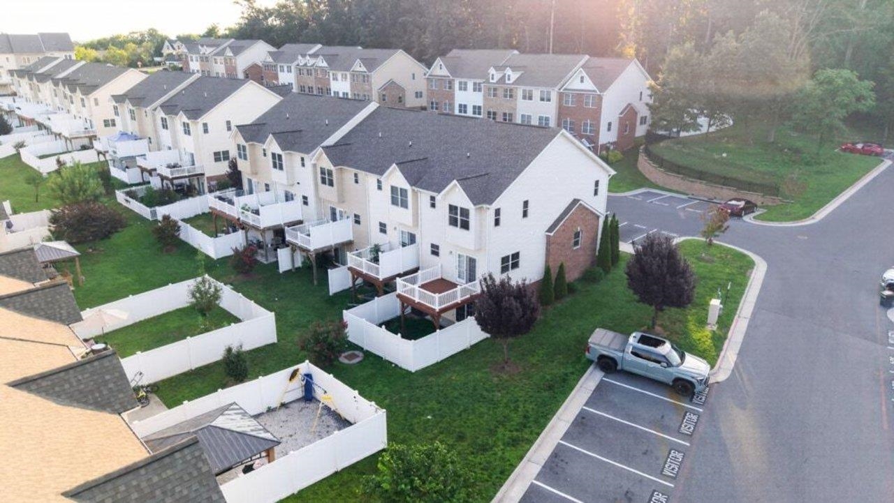 2249 DEYERLE AVE, HARRISONBURG, Virginia 22801, 3 Bedrooms Bedrooms, ,3 BathroomsBathrooms,Residential,2249 DEYERLE AVE,679850 MLS # 679850 2249 DEYERLE AVE, HARRISONBURG, Virginia 22801, 3 Bedrooms Bedrooms, ,3 BathroomsBathrooms,Residential,2249 DEYERLE AVE,679850 MLS # 679850