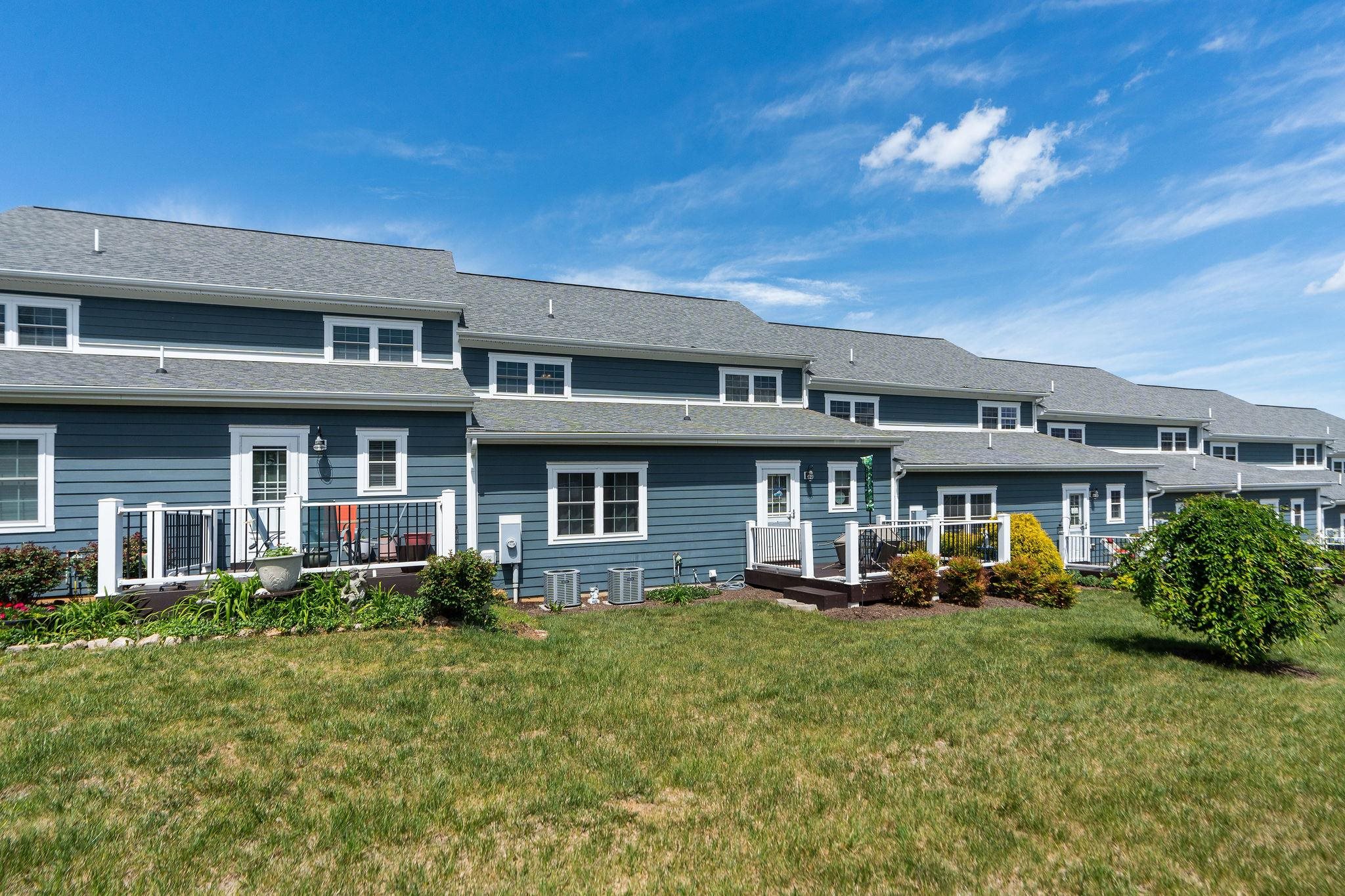 22 SPRING VIEW DR, STAUNTON, Virginia 24401, 3 Bedrooms Bedrooms, ,2 BathroomsBathrooms,Residential,22 SPRING VIEW DR,679852 MLS # 679852 22 SPRING VIEW DR, STAUNTON, Virginia 24401, 3 Bedrooms Bedrooms, ,2 BathroomsBathrooms,Residential,22 SPRING VIEW DR,679852 MLS # 679852