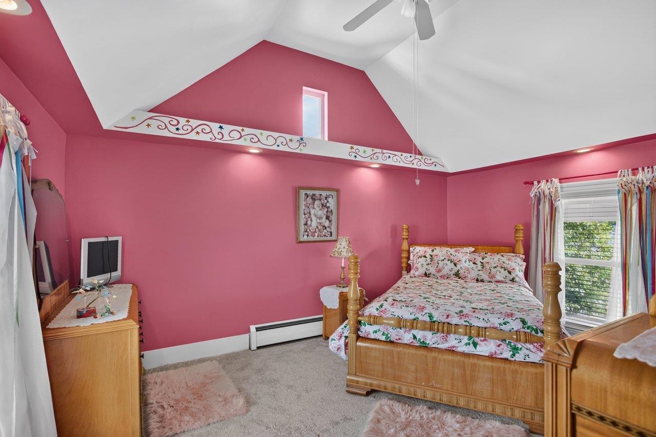 Upstairs bedroom #2 Upstairs bedroom #2