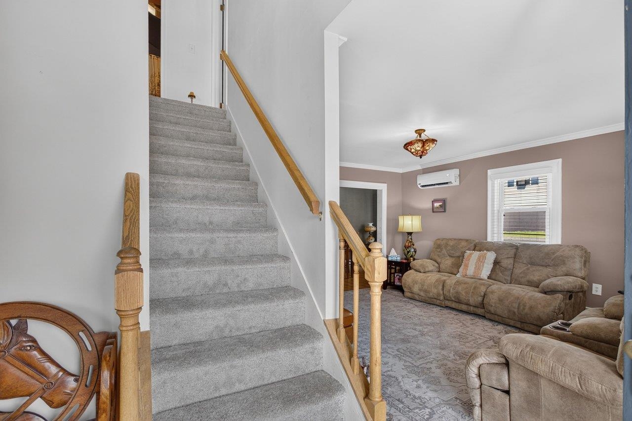 Stairs to the 2nd floor Stairs to the 2nd floor