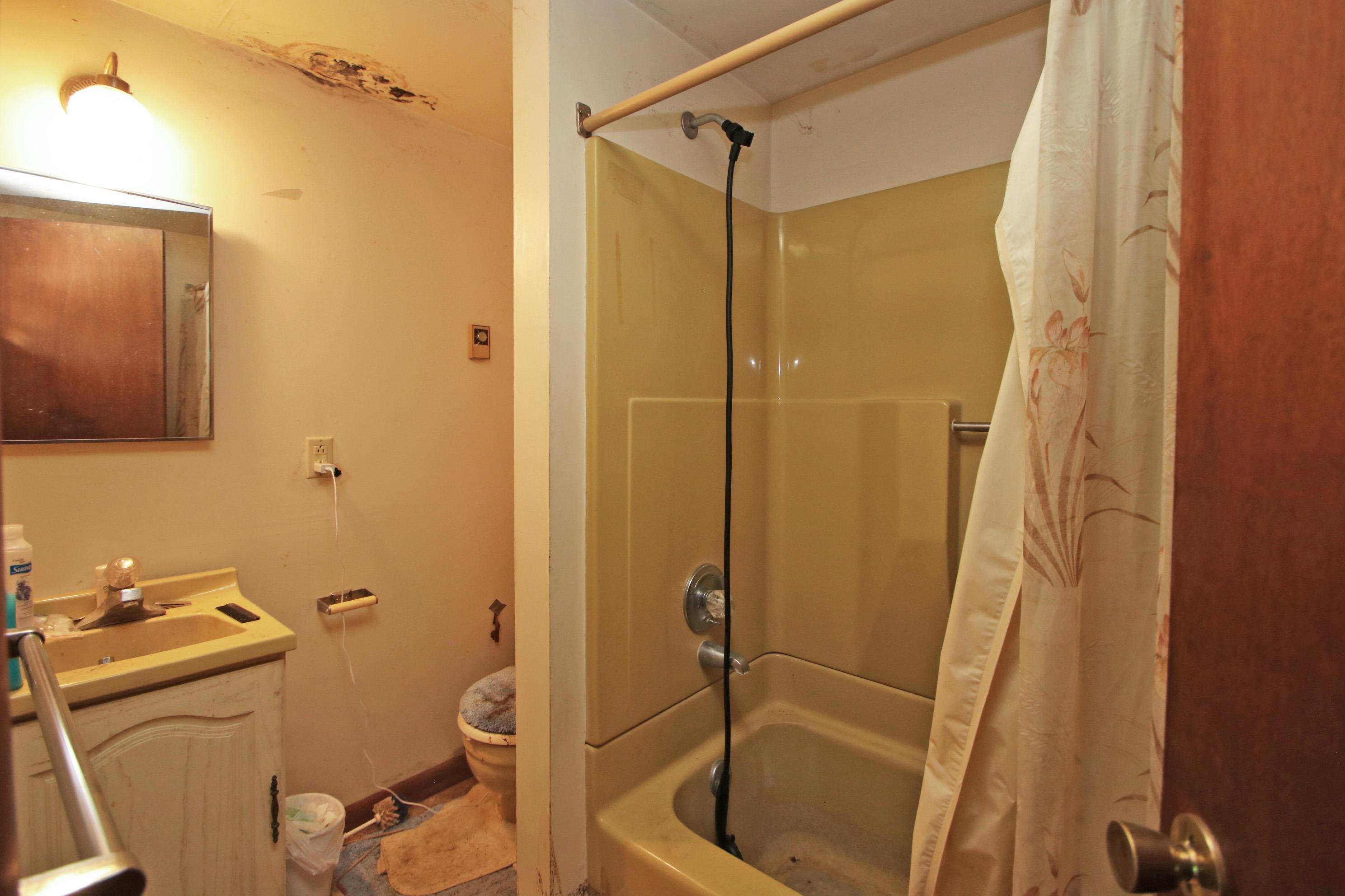 347 HIGH ST, DAYTON, Virginia 22821, 5 Bedrooms Bedrooms, ,2 BathroomsBathrooms,Residential,347 HIGH ST,679286 MLS # 679286