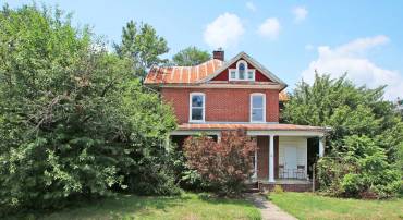 347 HIGH ST, DAYTON, Virginia 22821, 5 Bedrooms Bedrooms, ,2 BathroomsBathrooms,Residential,347 HIGH ST,679286 MLS # 679286