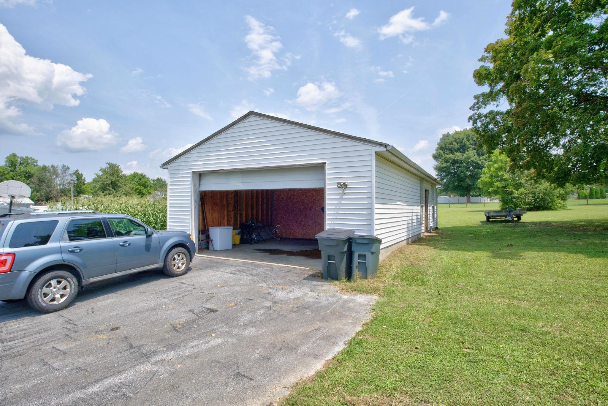 249 SOUTH EAST SIDE HWY, ELKTON, Virginia 22827, 3 Bedrooms Bedrooms, ,1 BathroomBathrooms,Residential,249 SOUTH EAST SIDE HWY,679857 MLS # 679857