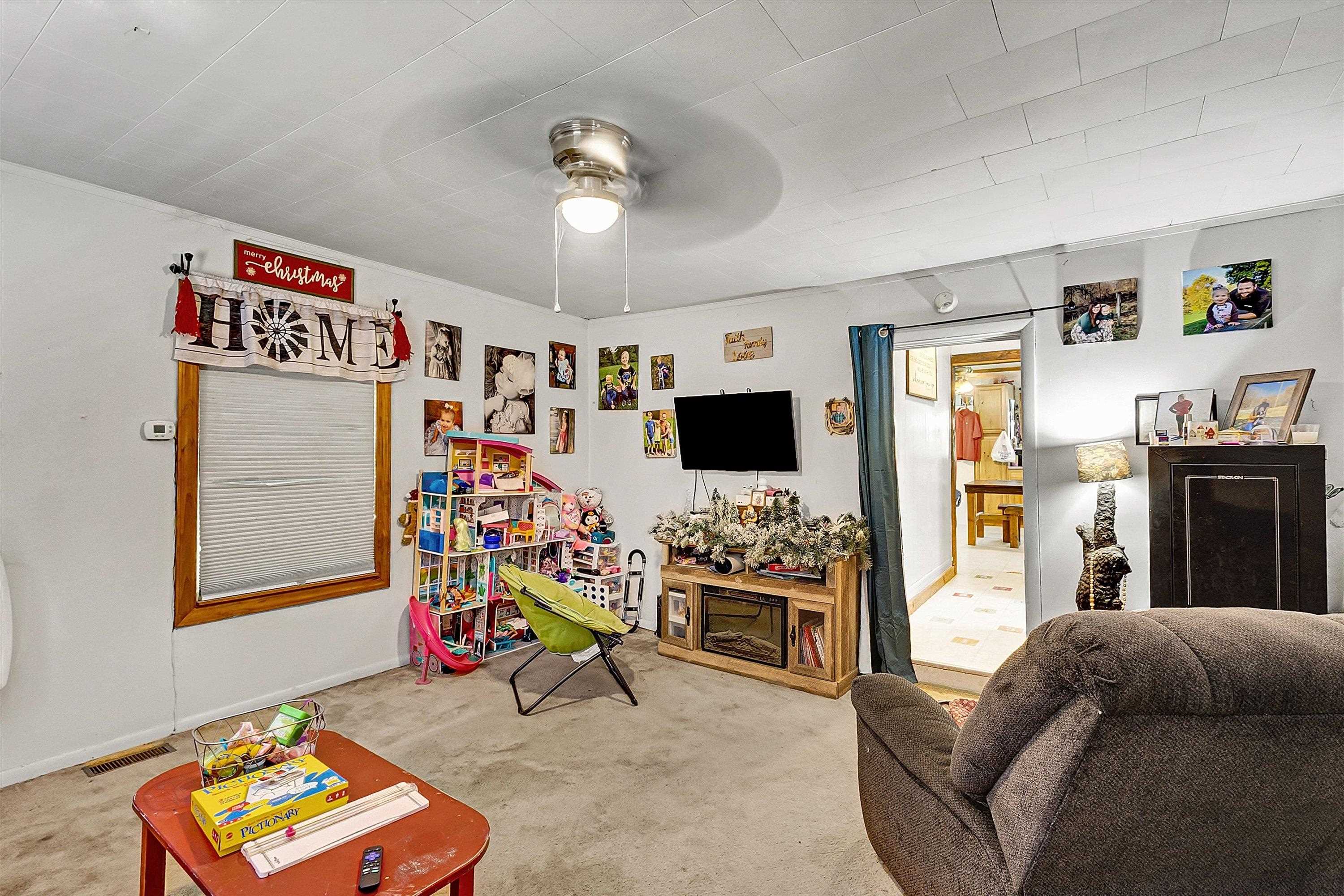 16287 INDIAN DRAFT RD, WILLIAMSVILLE, Virginia 24487, 2 Bedrooms Bedrooms, ,2 BathroomsBathrooms,Residential,16287 INDIAN DRAFT RD,679861 MLS # 679861 16287 INDIAN DRAFT RD, WILLIAMSVILLE, Virginia 24487, 2 Bedrooms Bedrooms, ,2 BathroomsBathrooms,Residential,16287 INDIAN DRAFT RD,679861 MLS # 679861