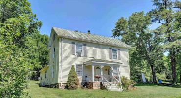 16287 INDIAN DRAFT RD, WILLIAMSVILLE, Virginia 24487, 2 Bedrooms Bedrooms, ,2 BathroomsBathrooms,Residential,16287 INDIAN DRAFT RD,679861 MLS # 679861